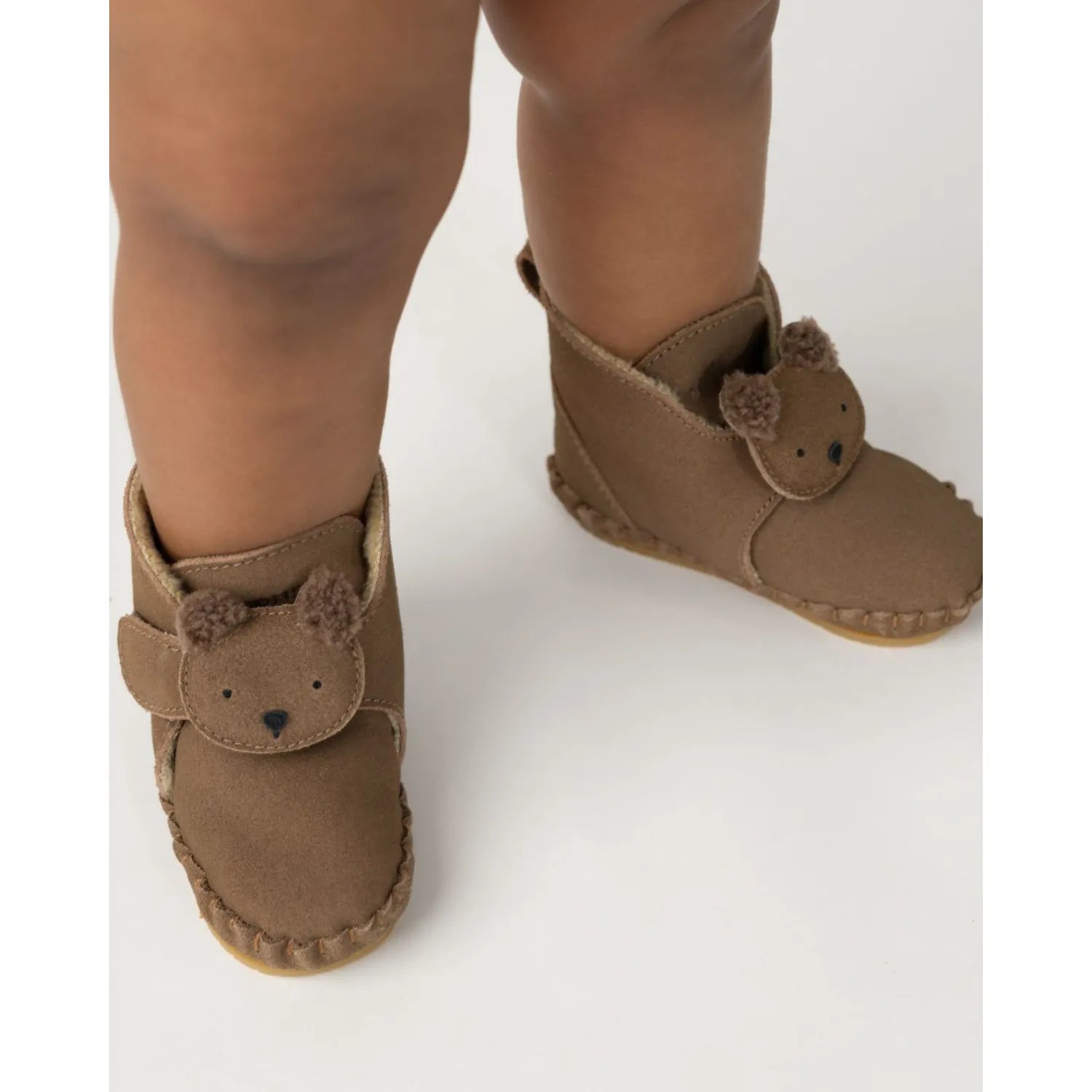 Donsje - Schühchen "Pouty Booties Fluffy Bear" | teddy brown suede