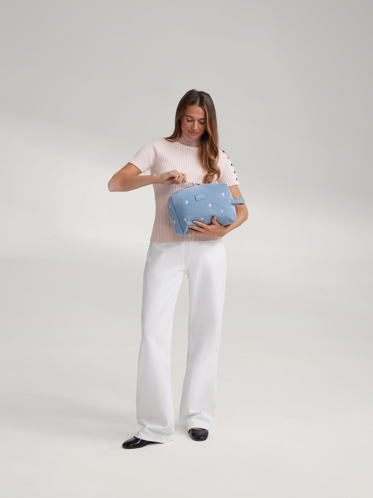 Studio Noos - Kosmetiktasche "Denim Toiletry Bag" | light blue denim hearts