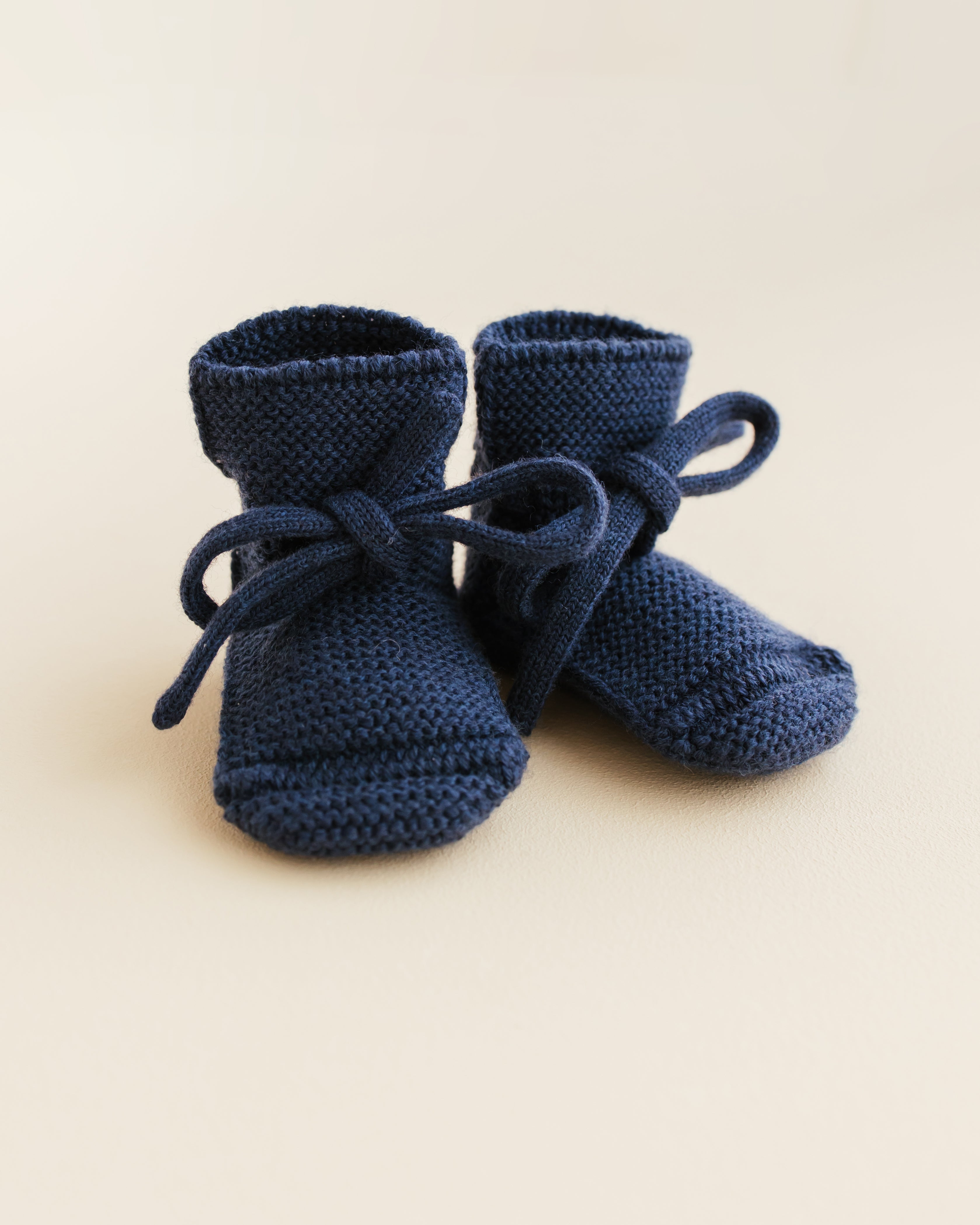 Hvid - Strickschühchen "Booties"