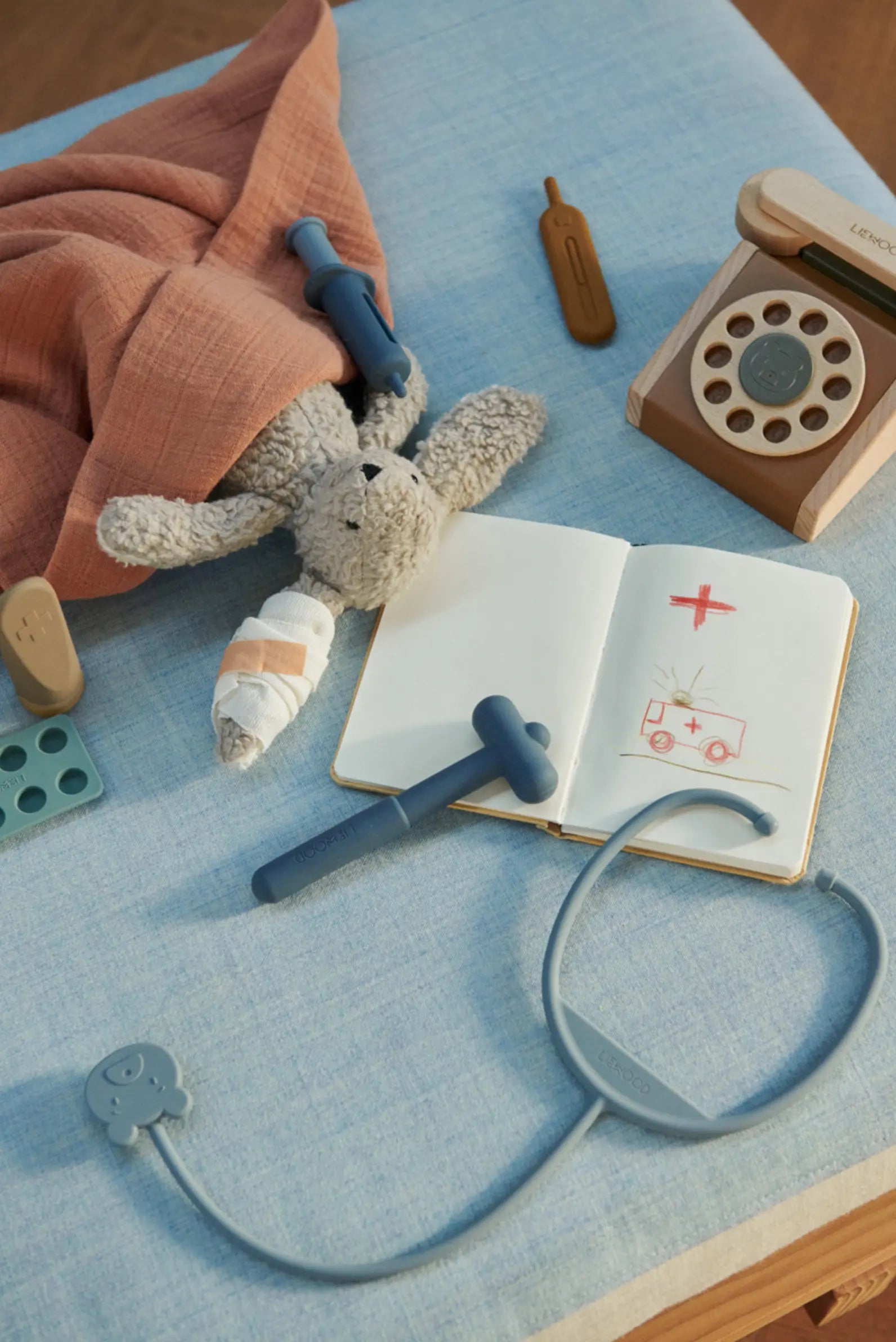 Liewood - Doktorset "Lennart Doctor Set" | blue multi mix