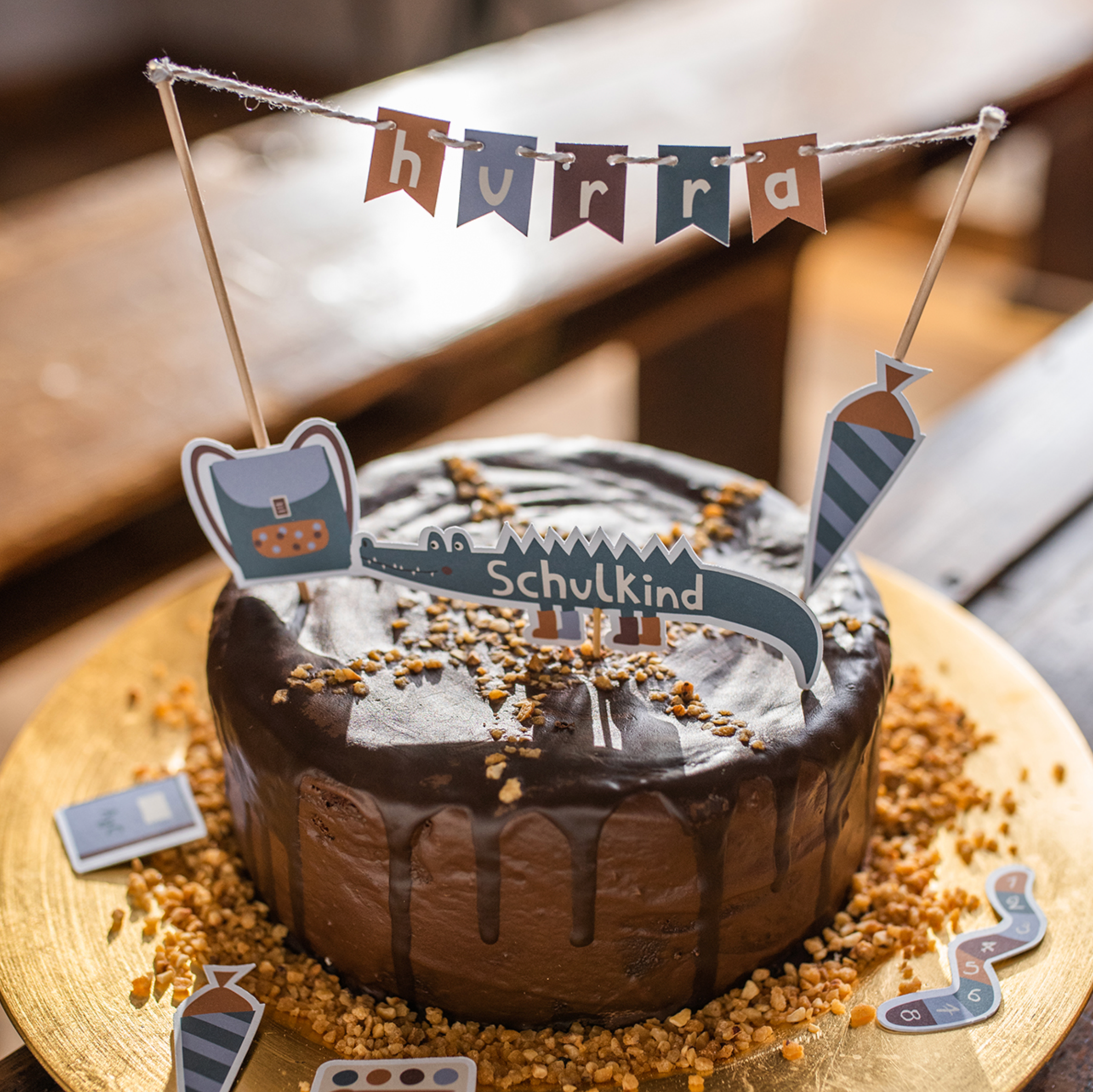 Ava & Yves - Cake Topper zur Einschulung „Adventure- Schulkind“