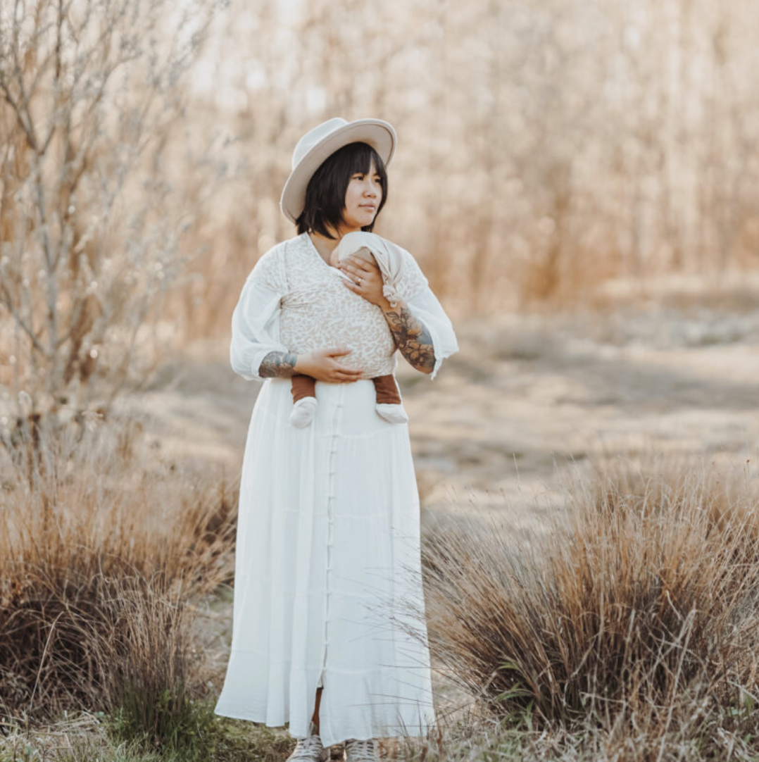 Little Wombat - baby wrap | sand