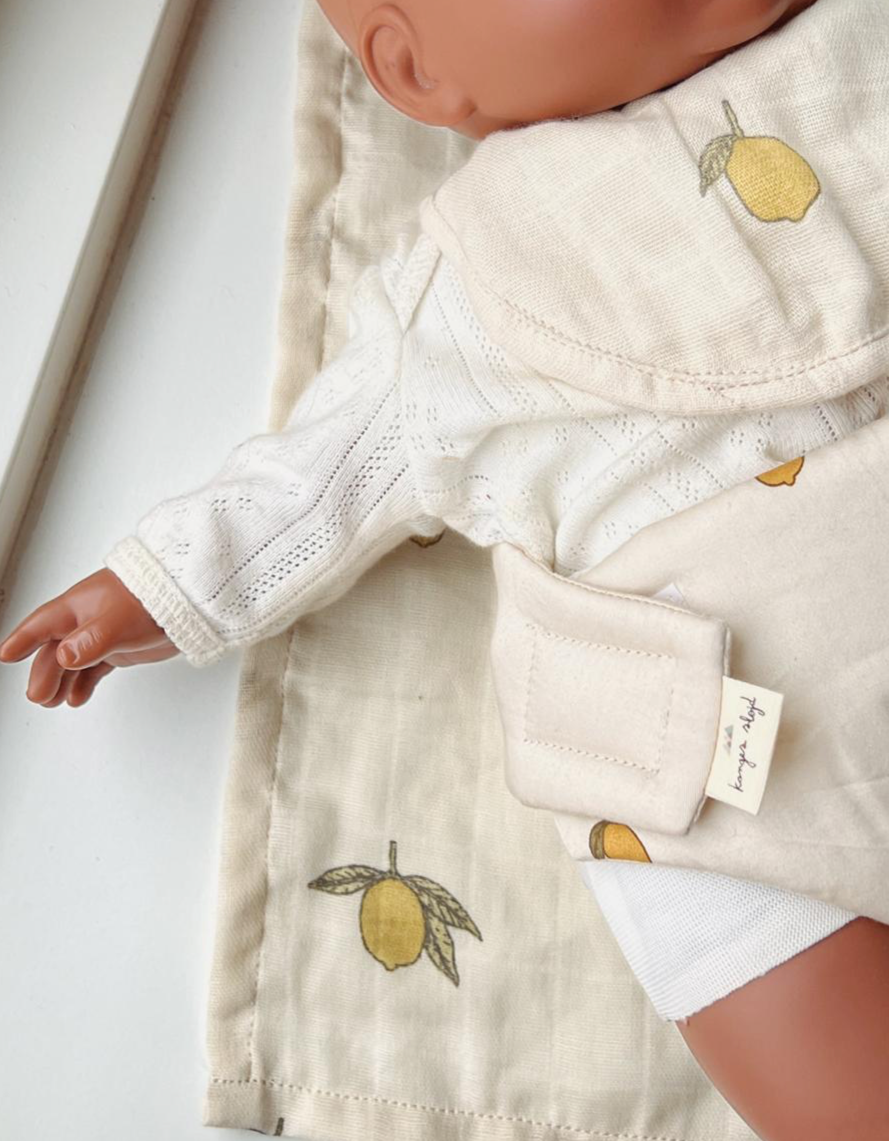 Konges Sløjd - Puppenwickelset "Doll Nursery Set" | lemon