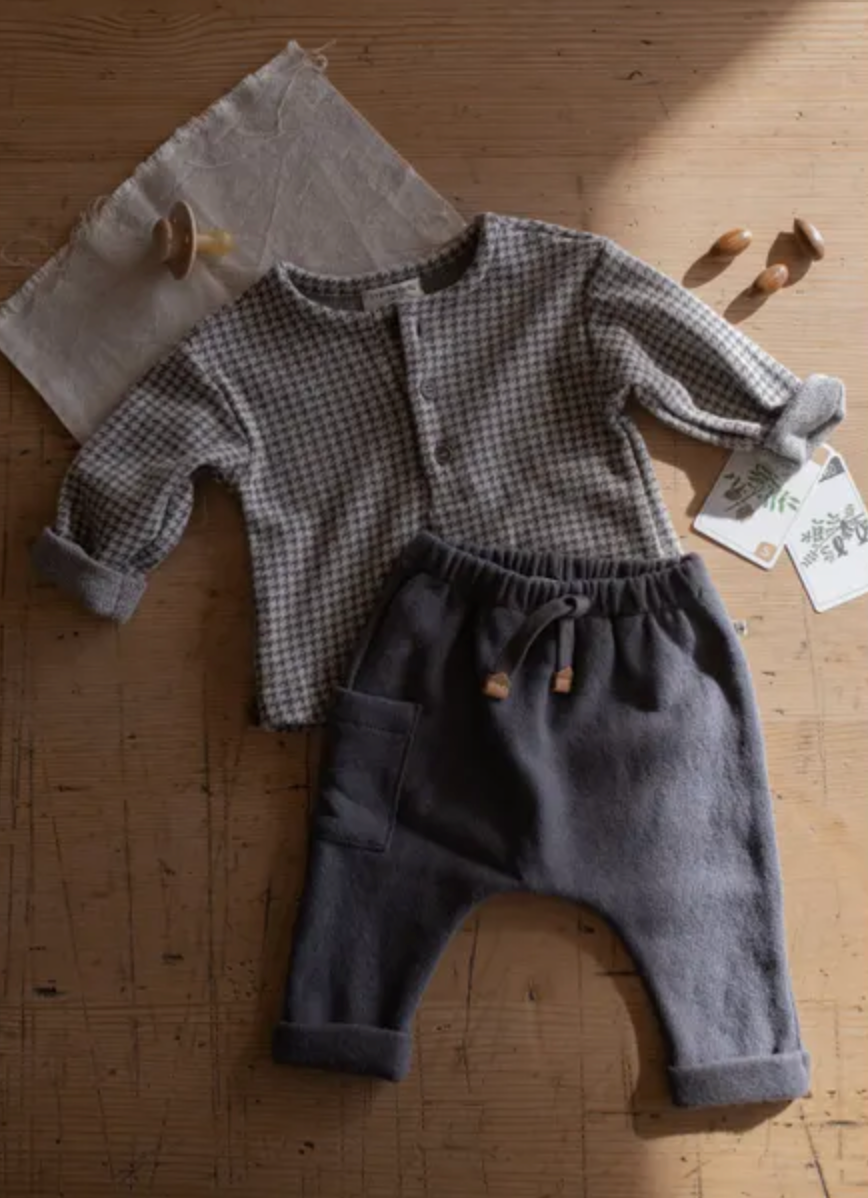 1 + in the Family - shirt "IGNASI" | grey
