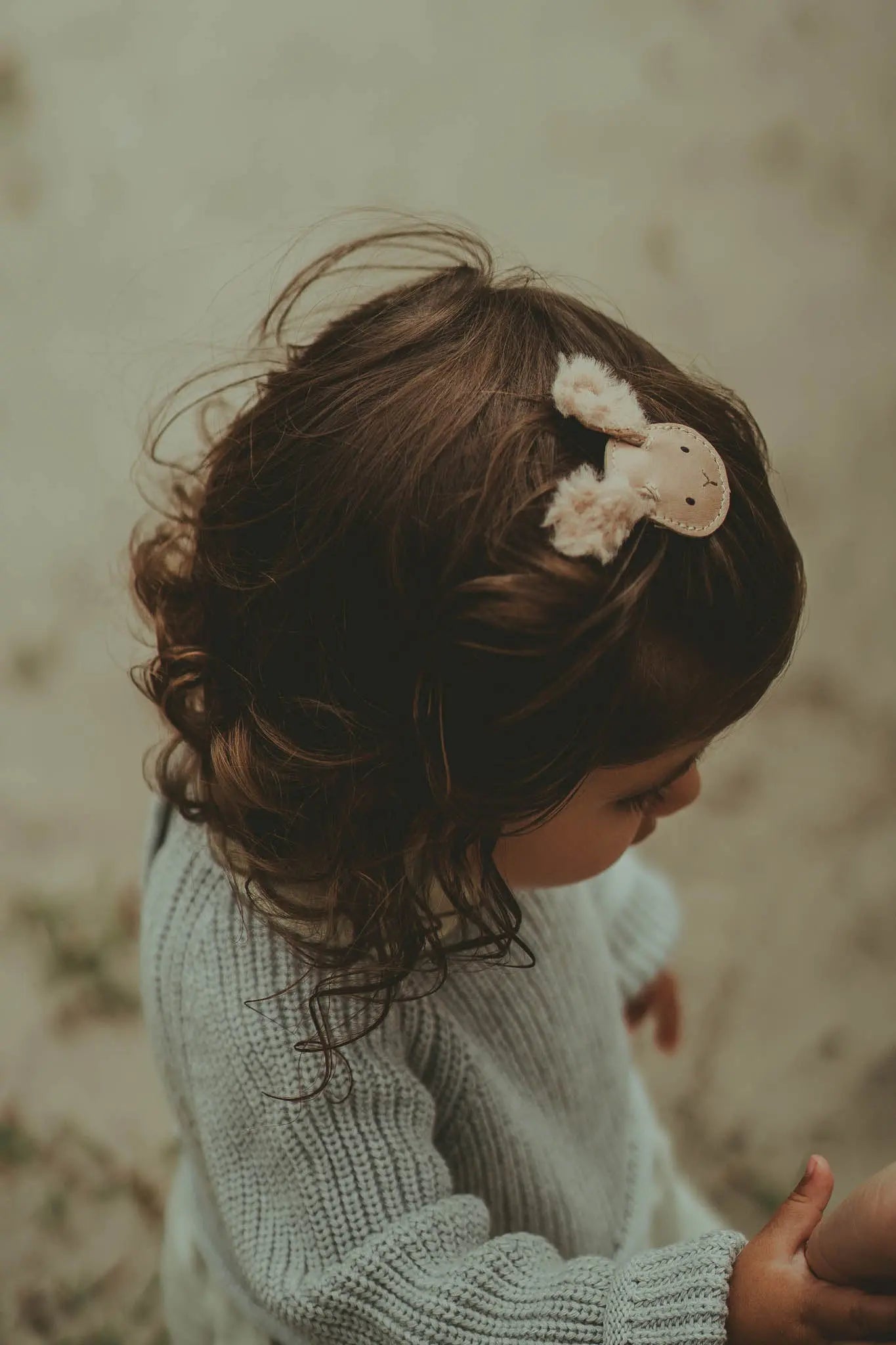 Donsje - Clip "Josy Exclusive Hairclip Fluffy Bunny" | light rust leather Donsje