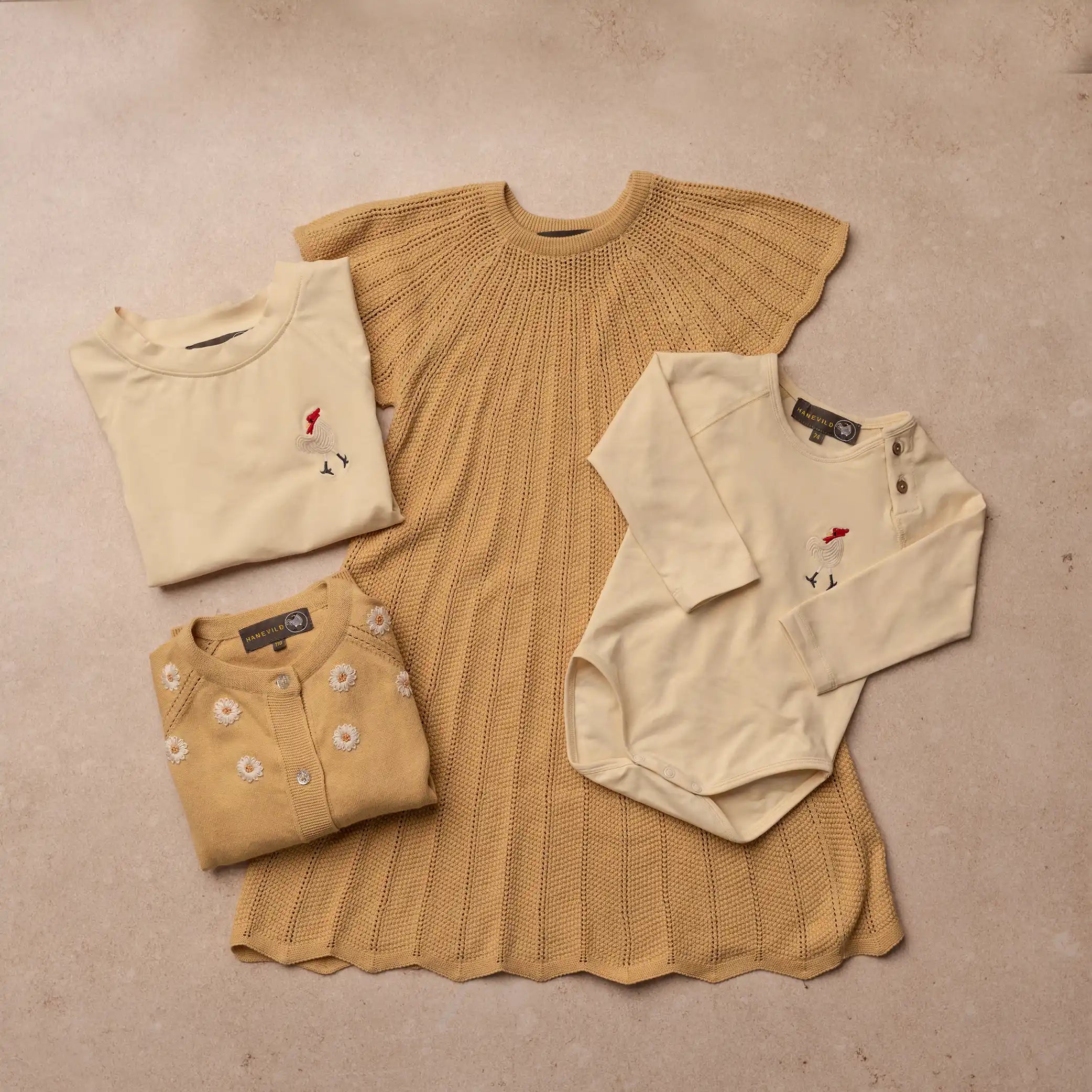 Hanevild - T-Shirts "Summer t-shirt" | italien straw