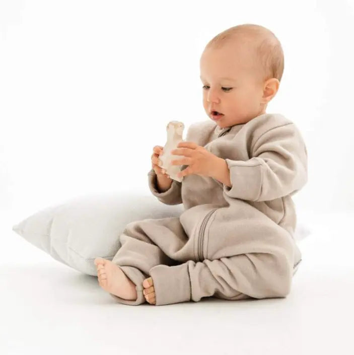Hofbrucker - Baby Schlafsack mit Füßen "MILO" | taupe Hofbrucker