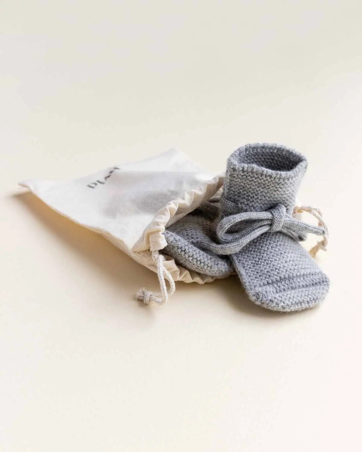 Hvid - Strickschühchen "Booties" | grey melange Hvid