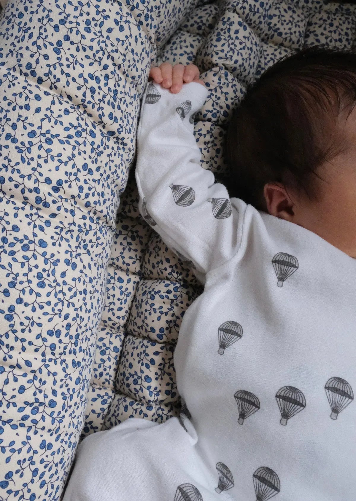 Konges Sløjd - Onesie für Neugeborene "Newborn Onesie GOTS" | Parachute Konges Sløjd