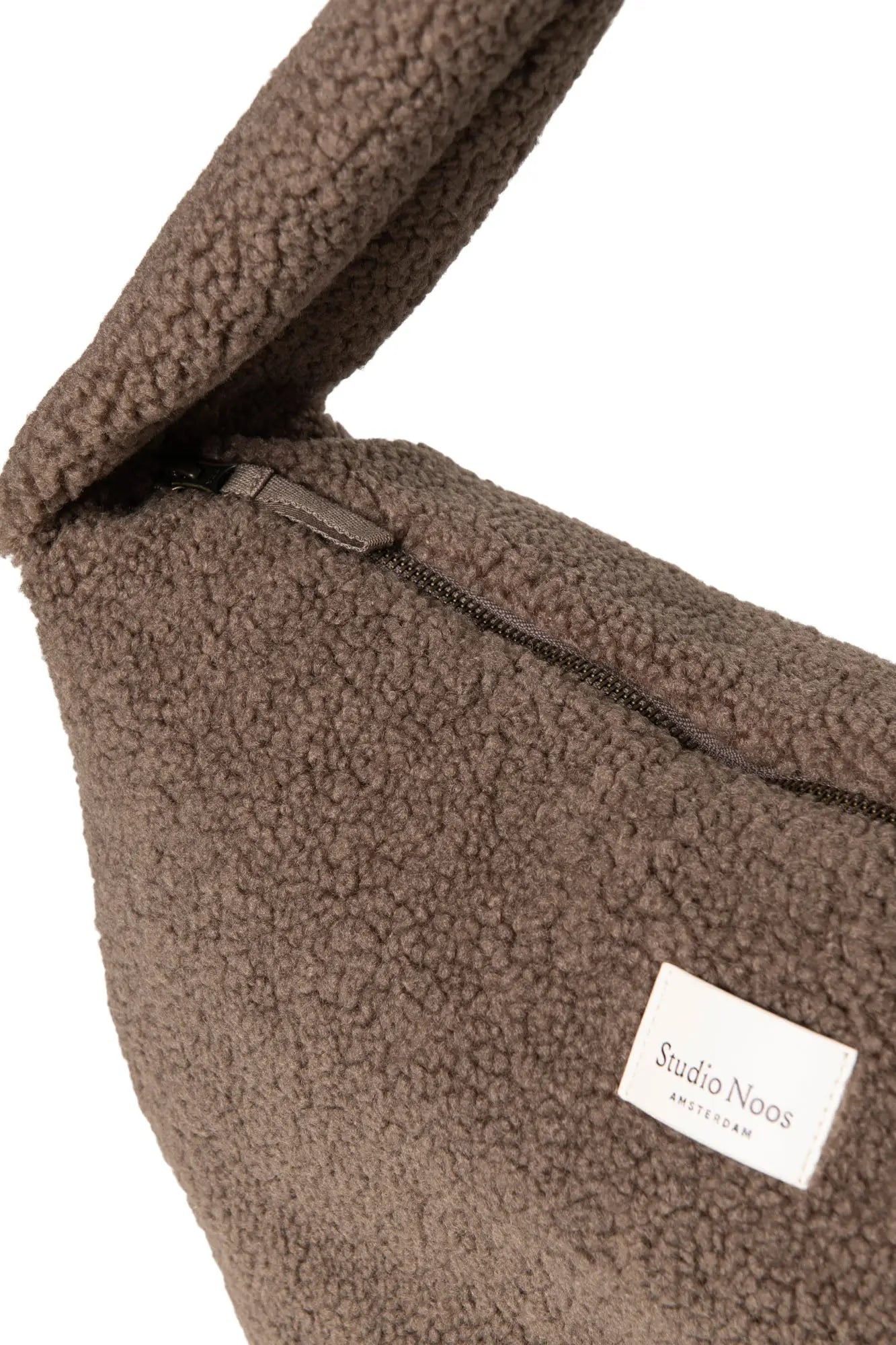Studio Noos - Tasche "Brown Teddy Cross Body Bag" | brown teddy Studio Noos