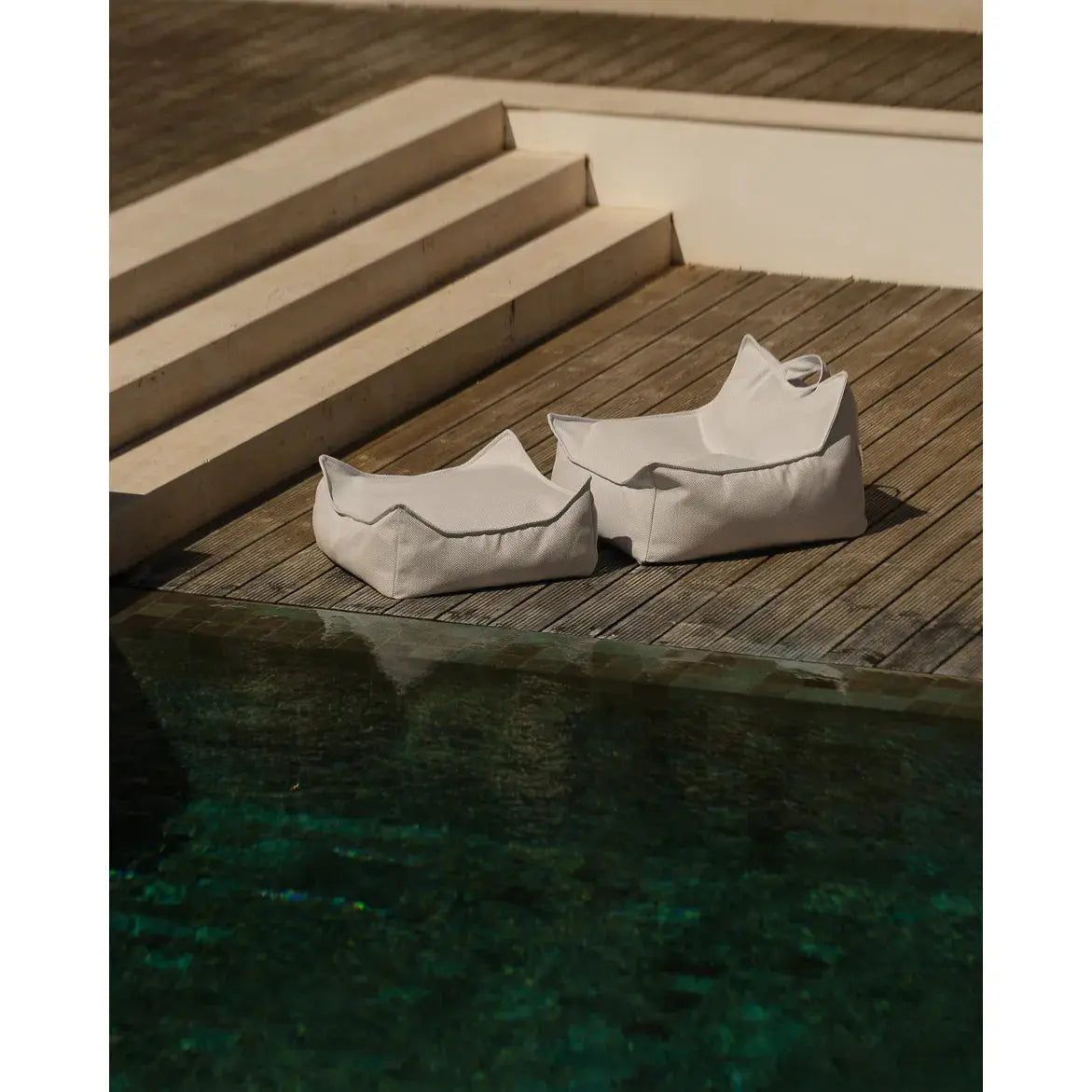 Wigiwama - Ottomane Outdoor "Terra Outdoor Square Ottoman" | terra Wigiwama