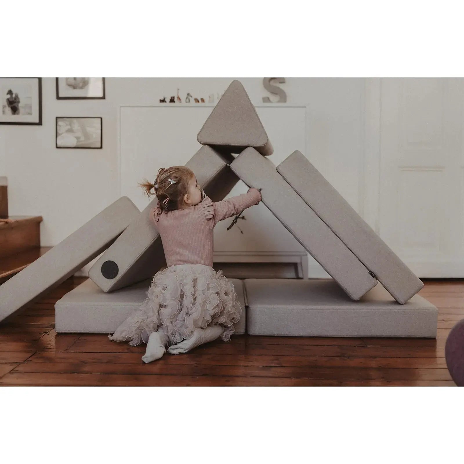 Wonderwuzz - Spielsofa "Oh So Sofy" | verschiedene Farben Wonderwuzz