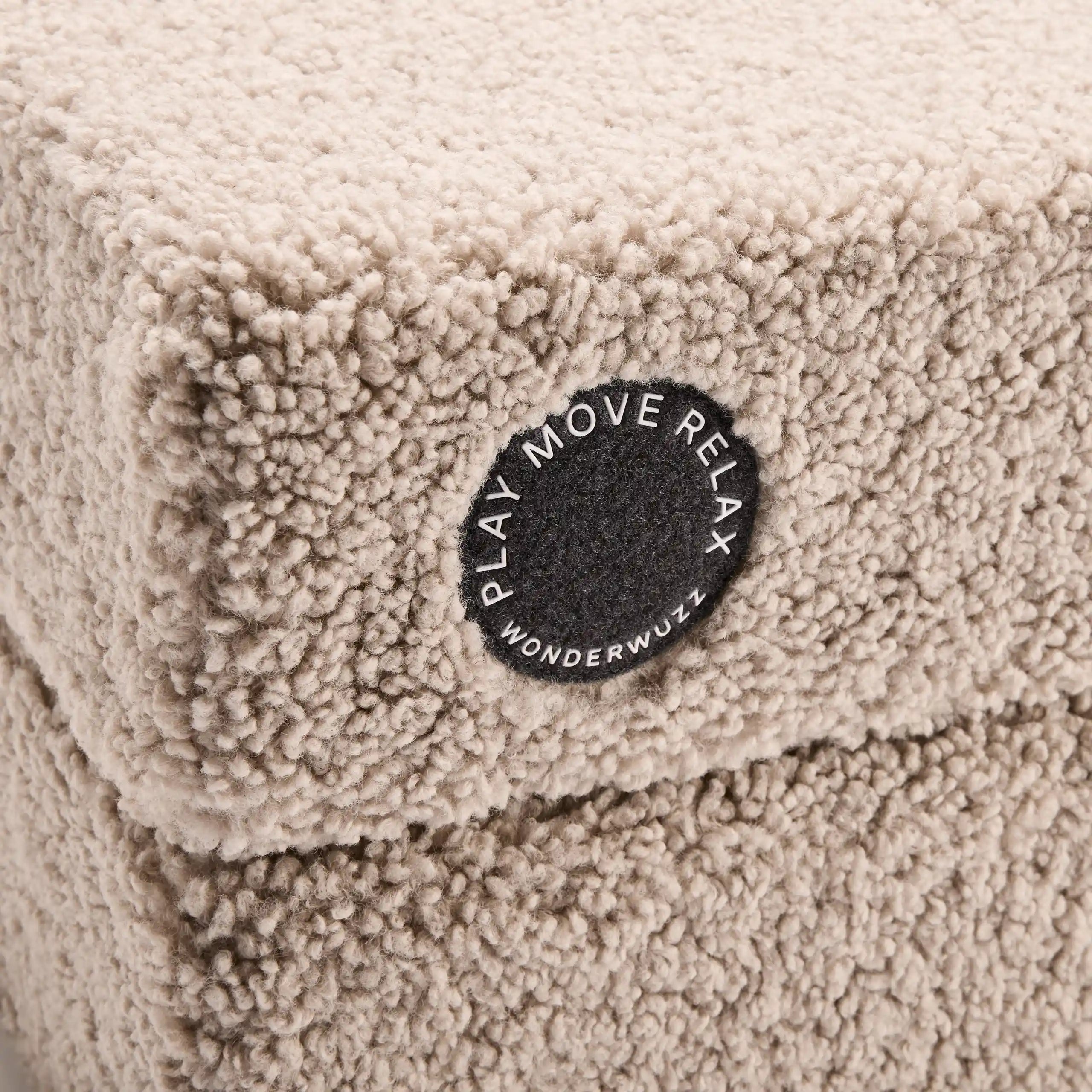 Wonderwuzz - Spielsofa "Teddy" | verschiedene Farben