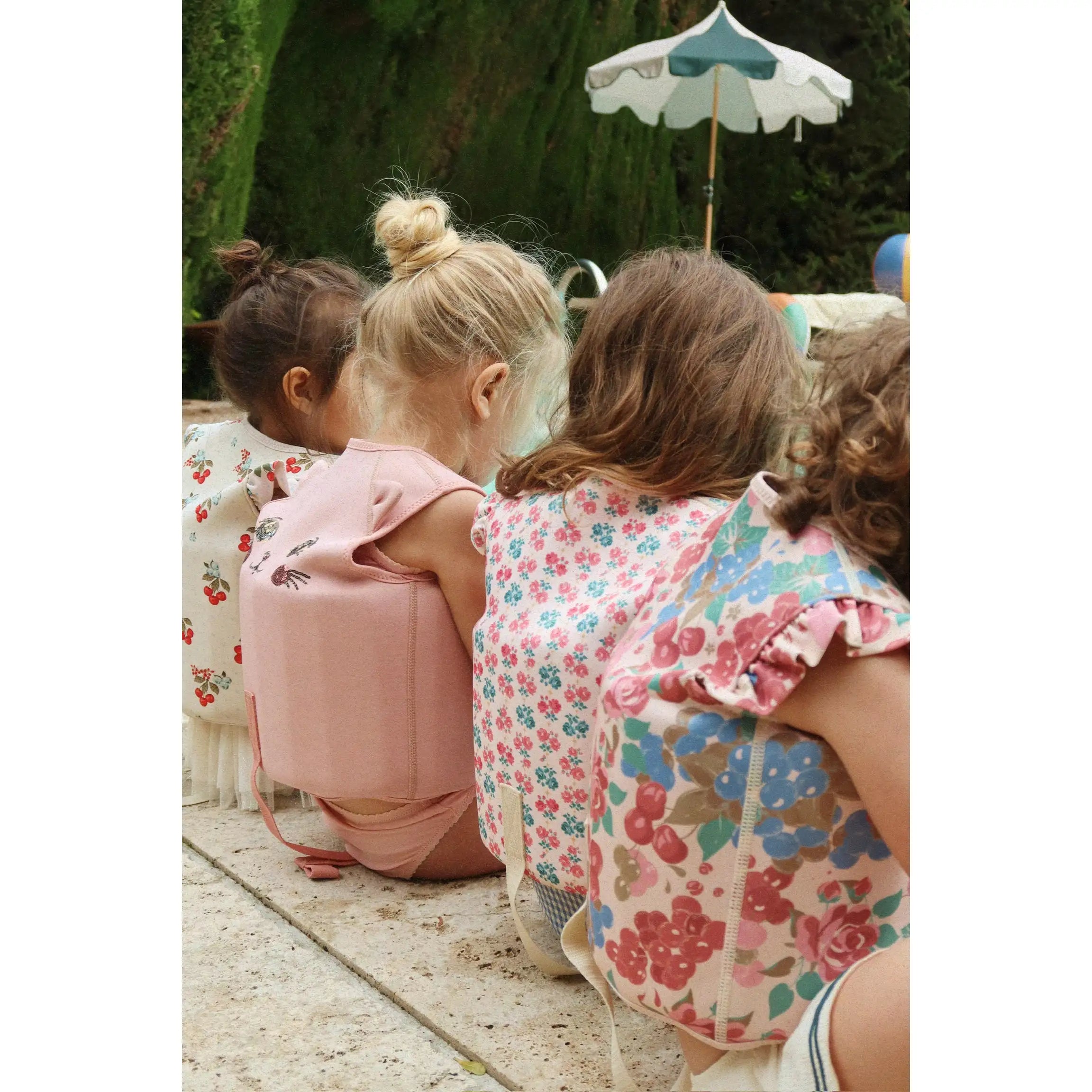 Konges Sløjd - Schwimmweste "AVERY SWIM VEST" | bloomiegrape