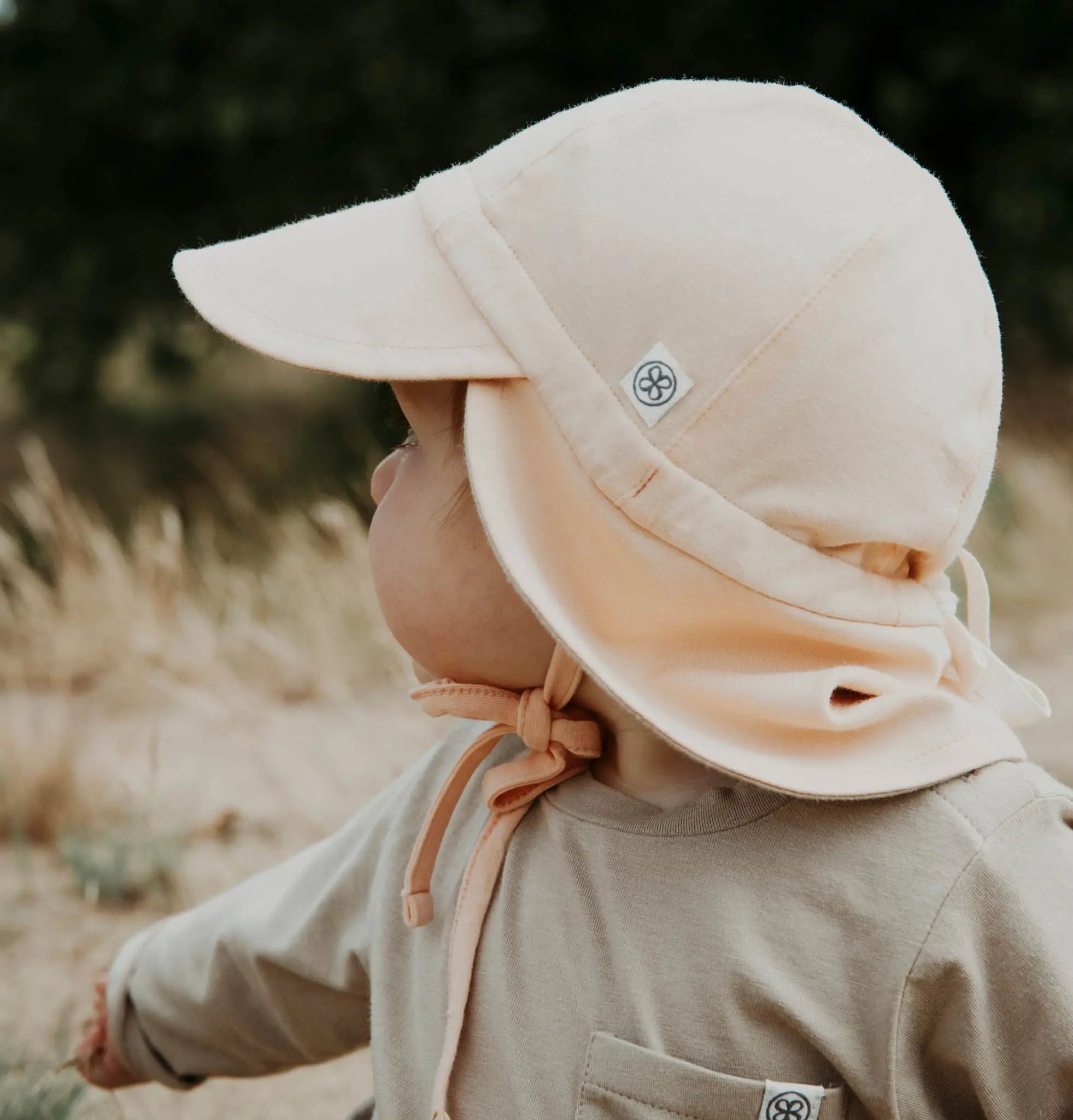 Cloby - Wendbarer Sonnenhut mit UV-Schutz "Sun Hat" | peachy summer / sandy beach cloby