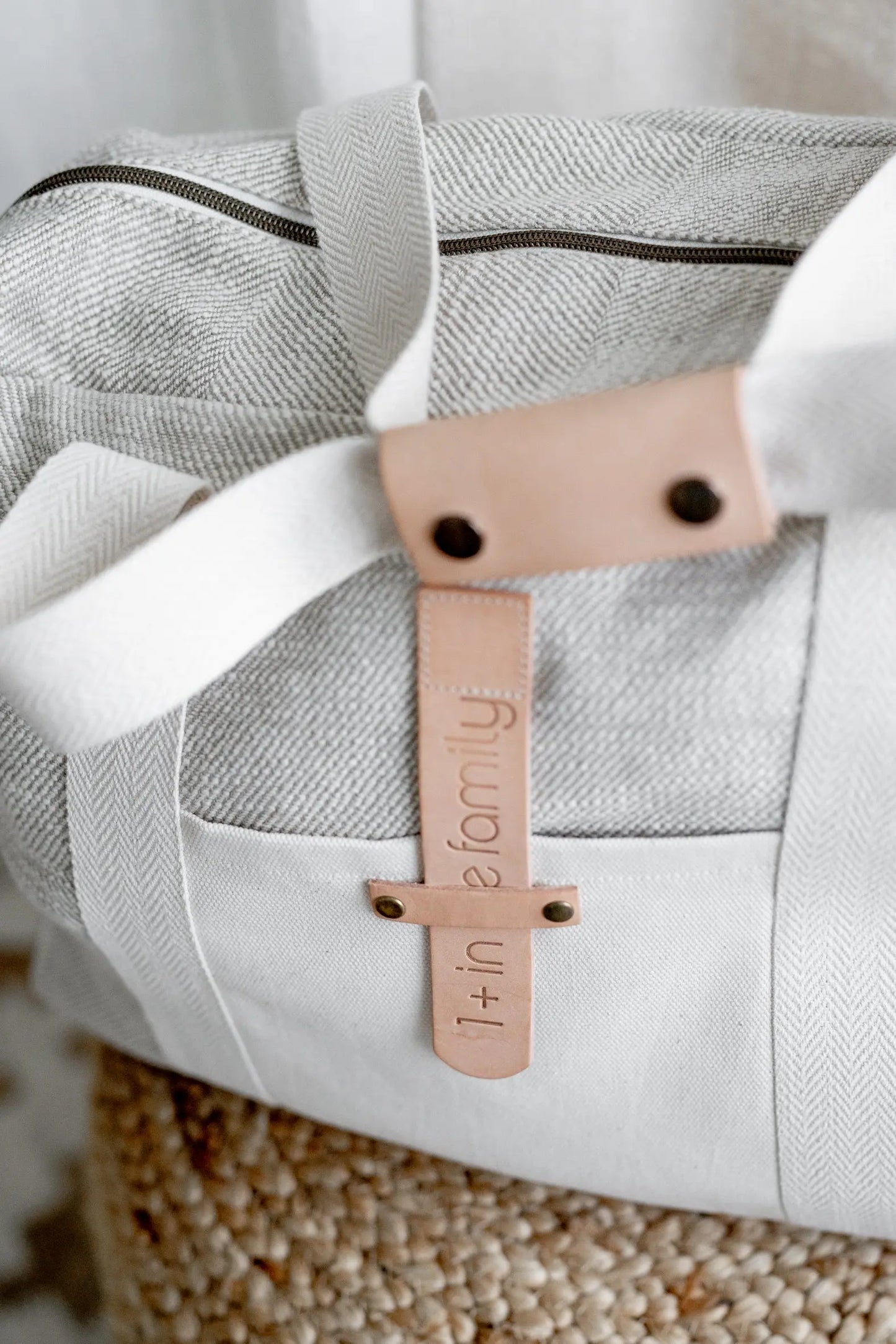 1 + in the Family - (Wickel-) Tasche | natural - Leja Concept Store