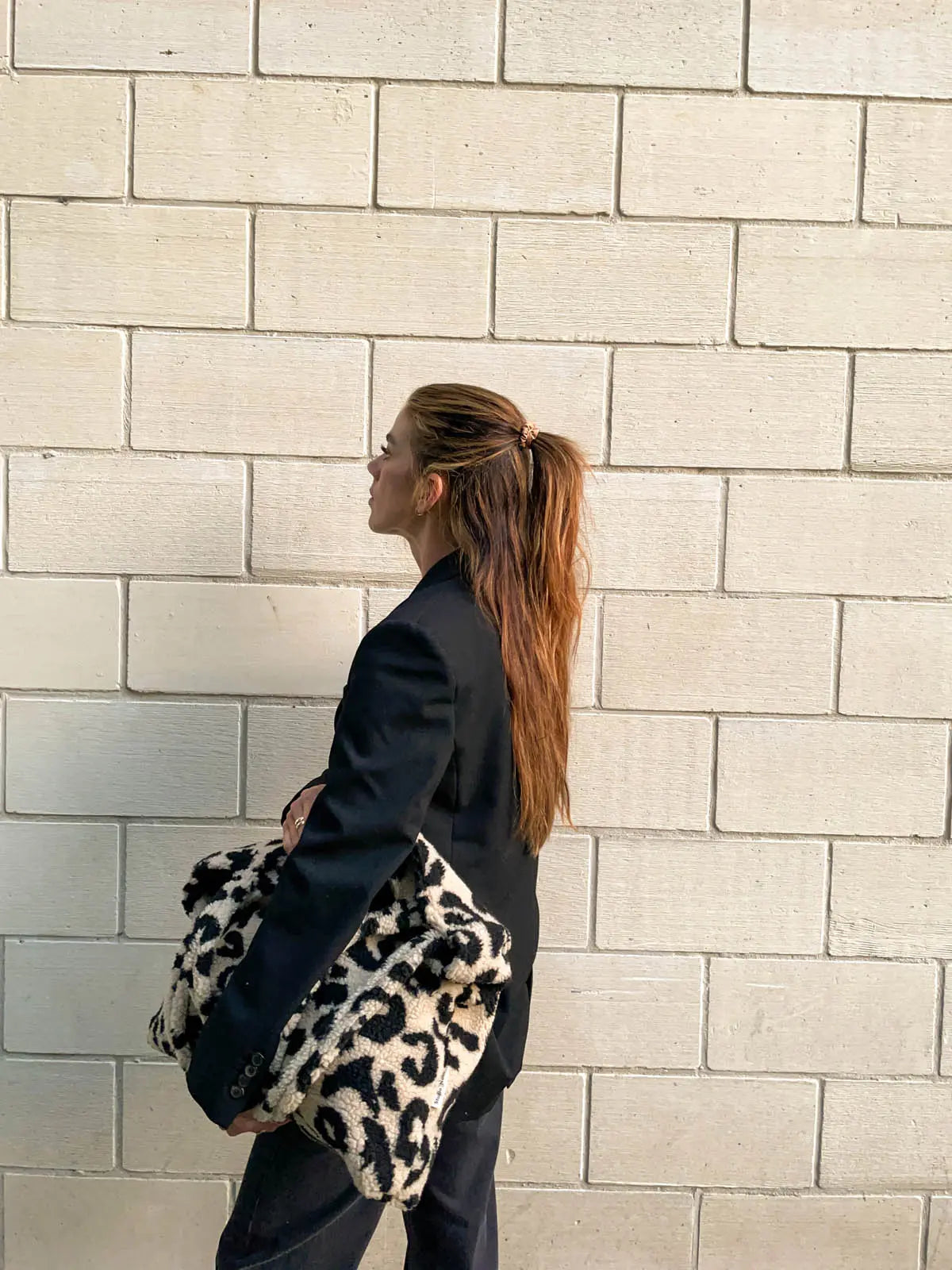 Studio Noos - Tasche "Holy Cow Teddy Mombag" | schwarz/beige - Leja Concept Store