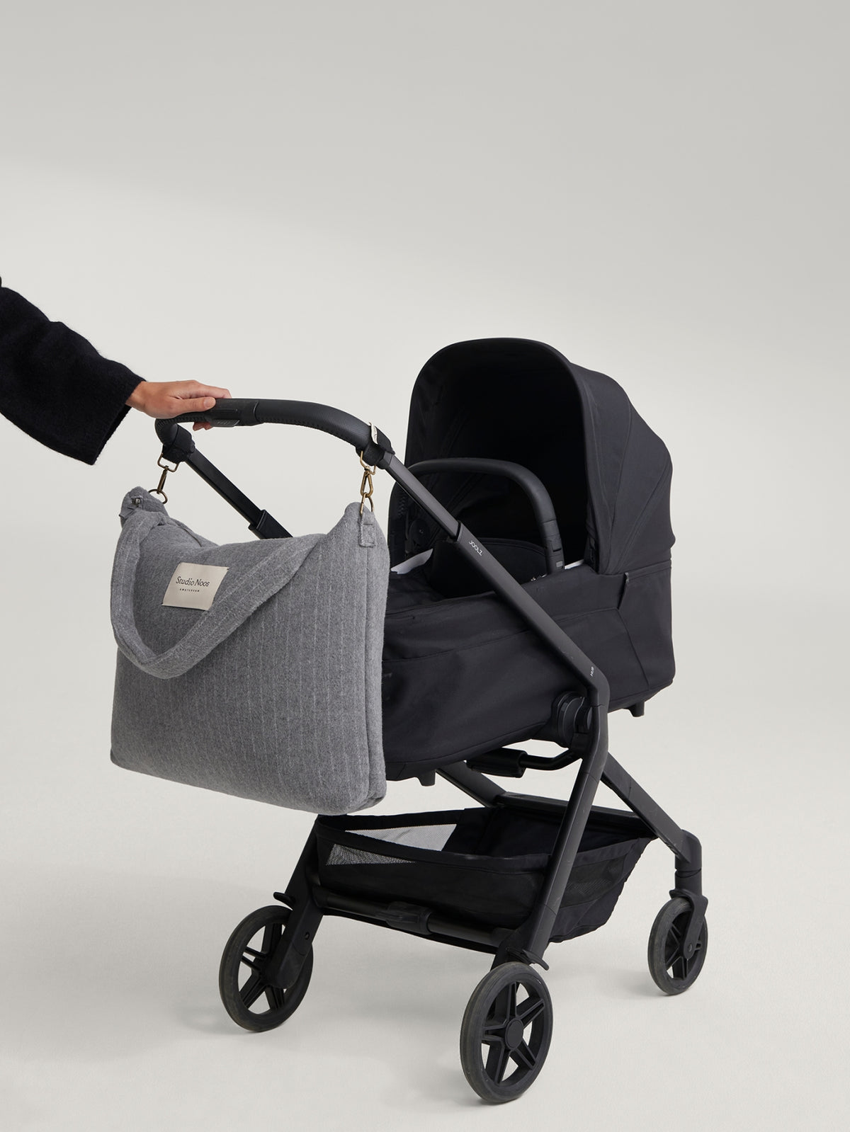 Studio Noos - Wickeltasche "Flannel Chalkstripe Diaper Bag" | Light Grey