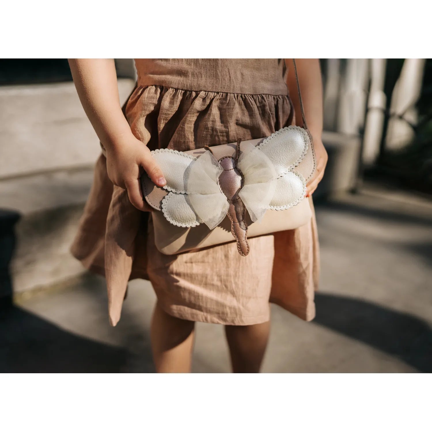 Donsje - Tasche "Brandi Purse - Shimmer Libelle" | powder metallic nubuck