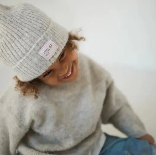 Atelier Rive - Kinder Mütze Alpaka "Claude Beanie Mini PLUS" | Birch Atelier Rive