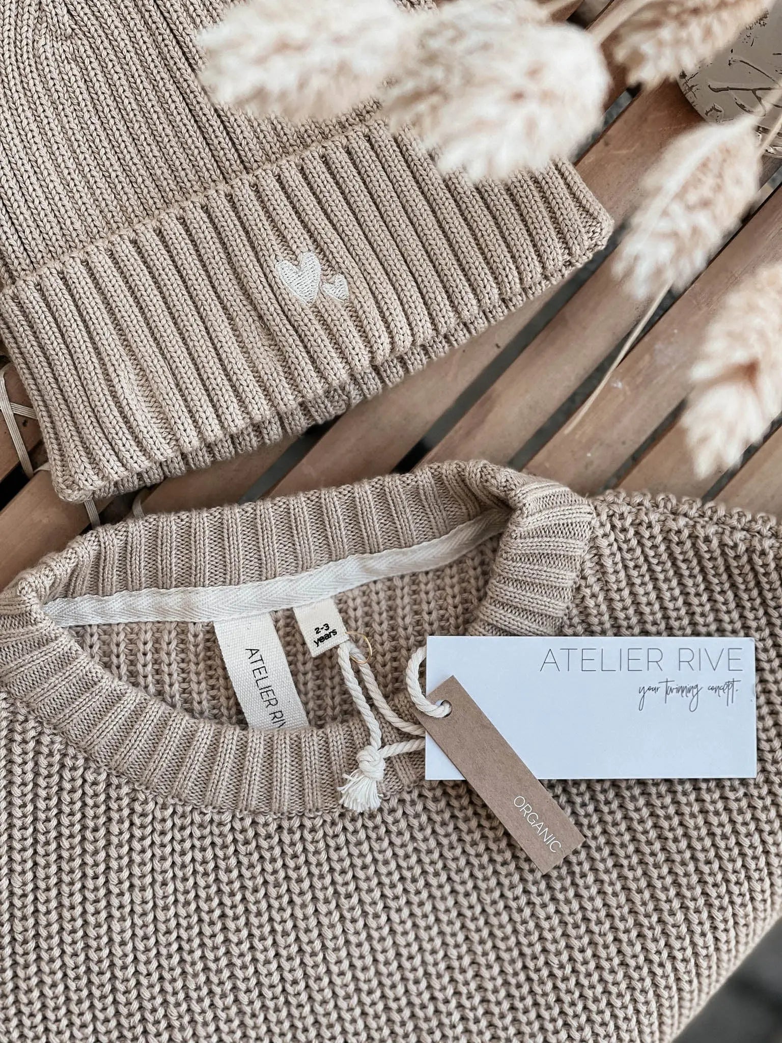 Atelier Rive - Pullover "Chunky Knit" Mini | Almond Atelier Rive