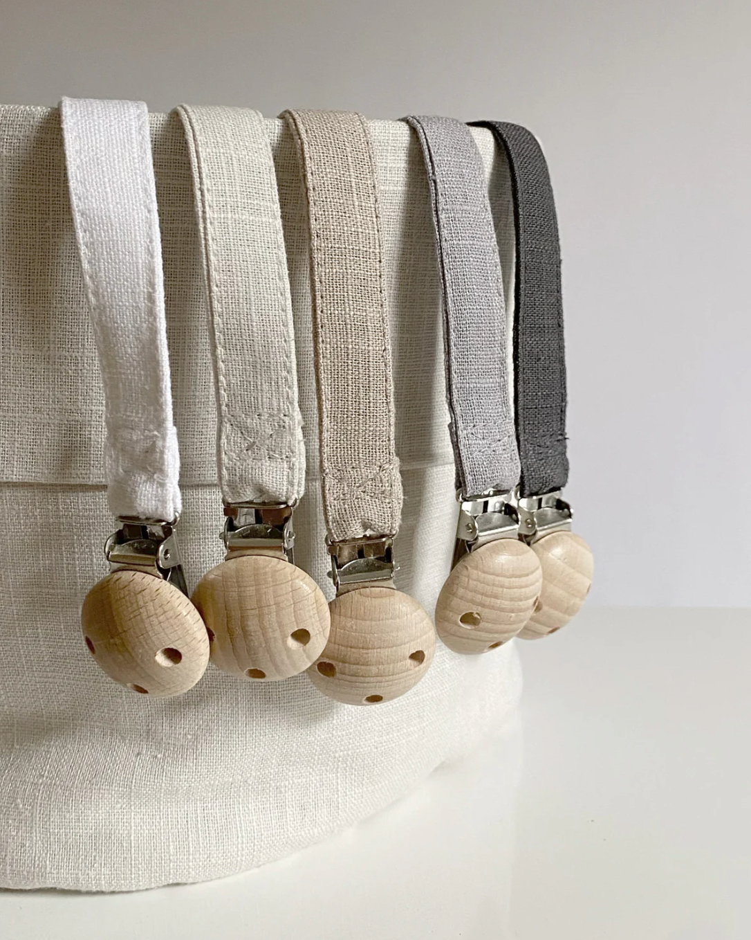 Unique Love - Pacifier Strap "Linen" | pure white