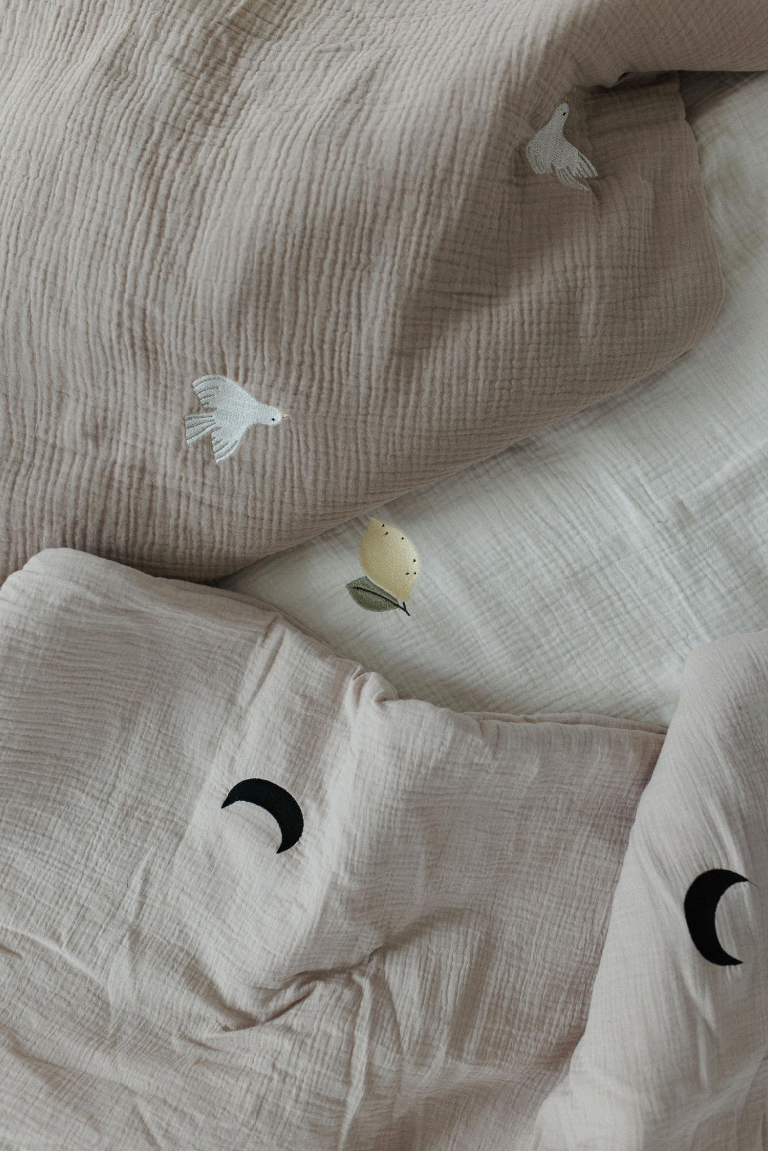 Melots - Spielmatte / Krabbeldecke "Vogel" | beige