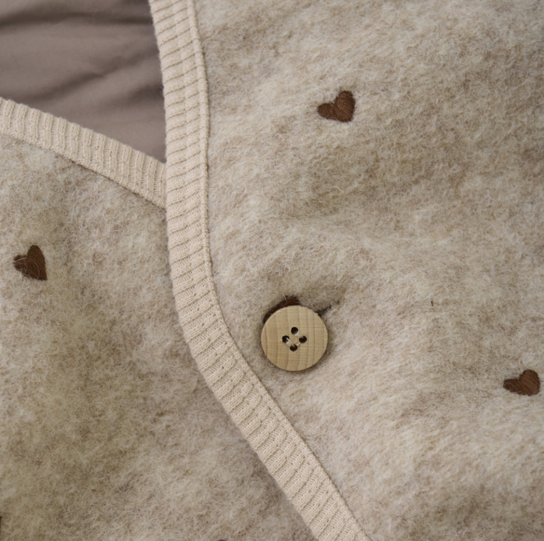 Huttelihut - children's balaclava "PLYS E-hut Wool" | camel