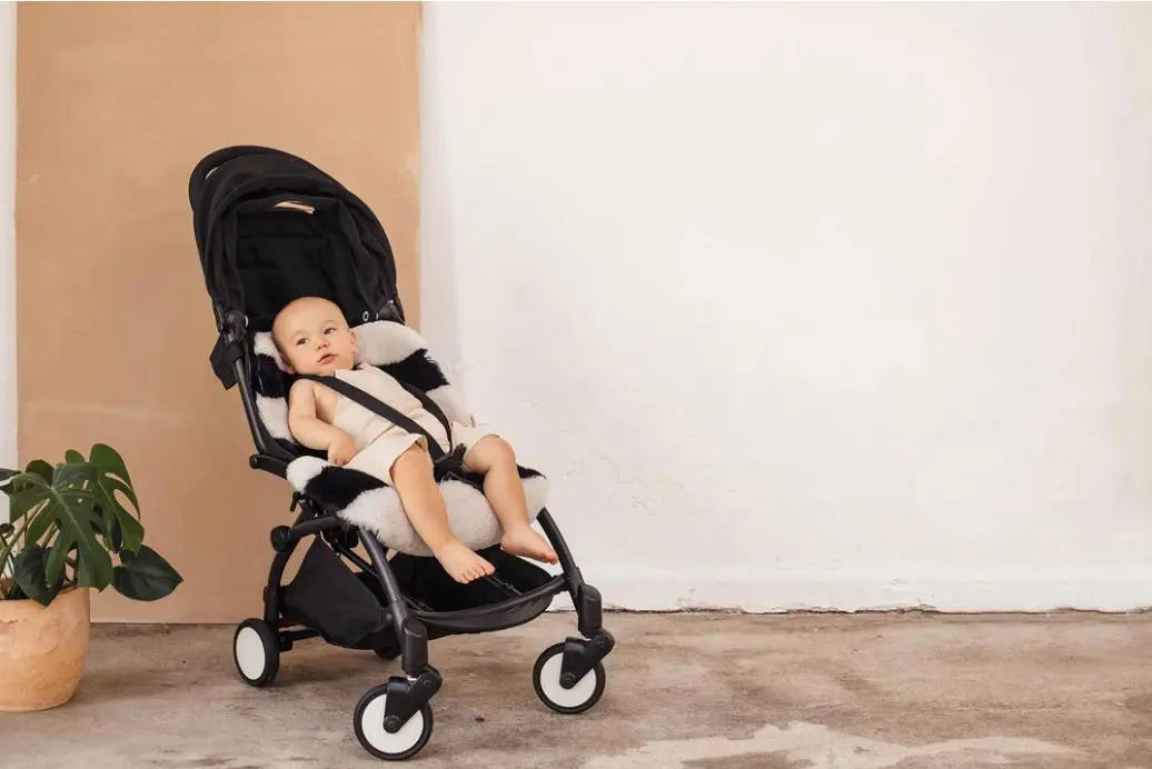 Binibamba - Schaffell für Kinderwagen und Korbwiege "Snuggler" | Half moon stripe Binibamba