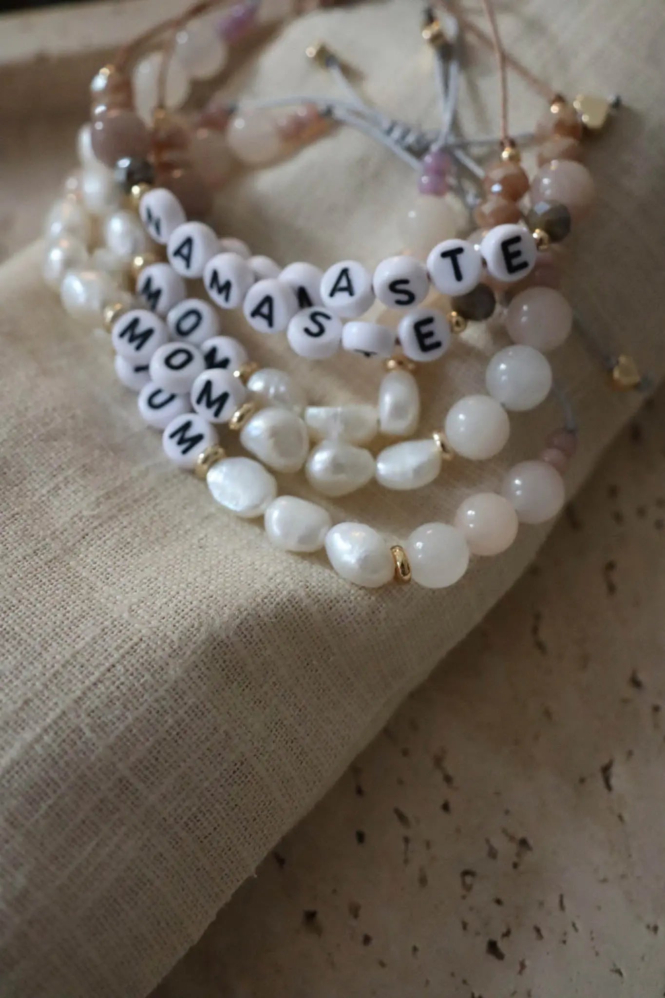 Bonorden Essentials - Armband "Freshwater Pearls & Natural Stone Bracelet" | MOM Bonorden Essentials