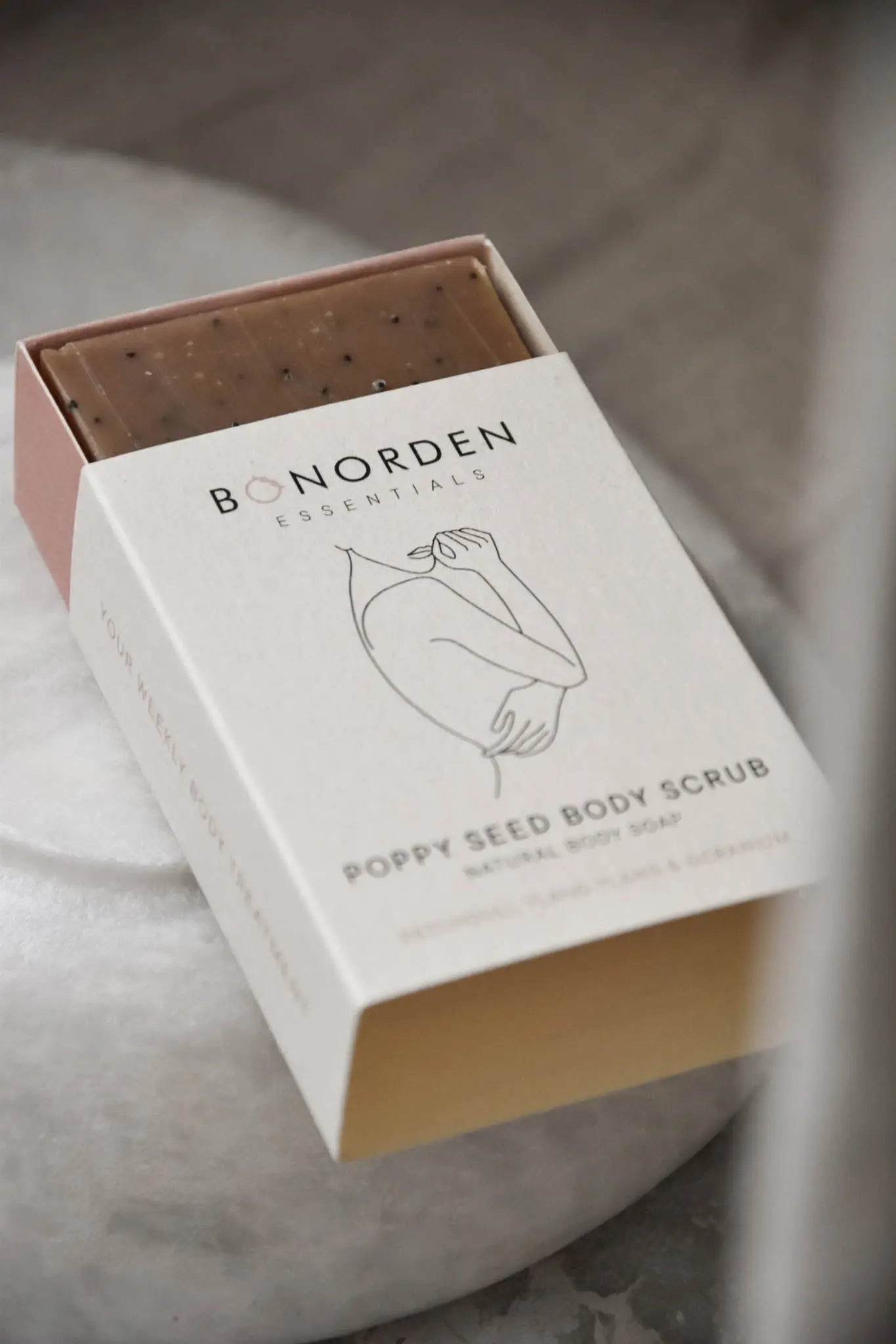 Bonorden Essentials - Körperpeeling "Poppy Seed Body Scrub" Bonorden Essentials