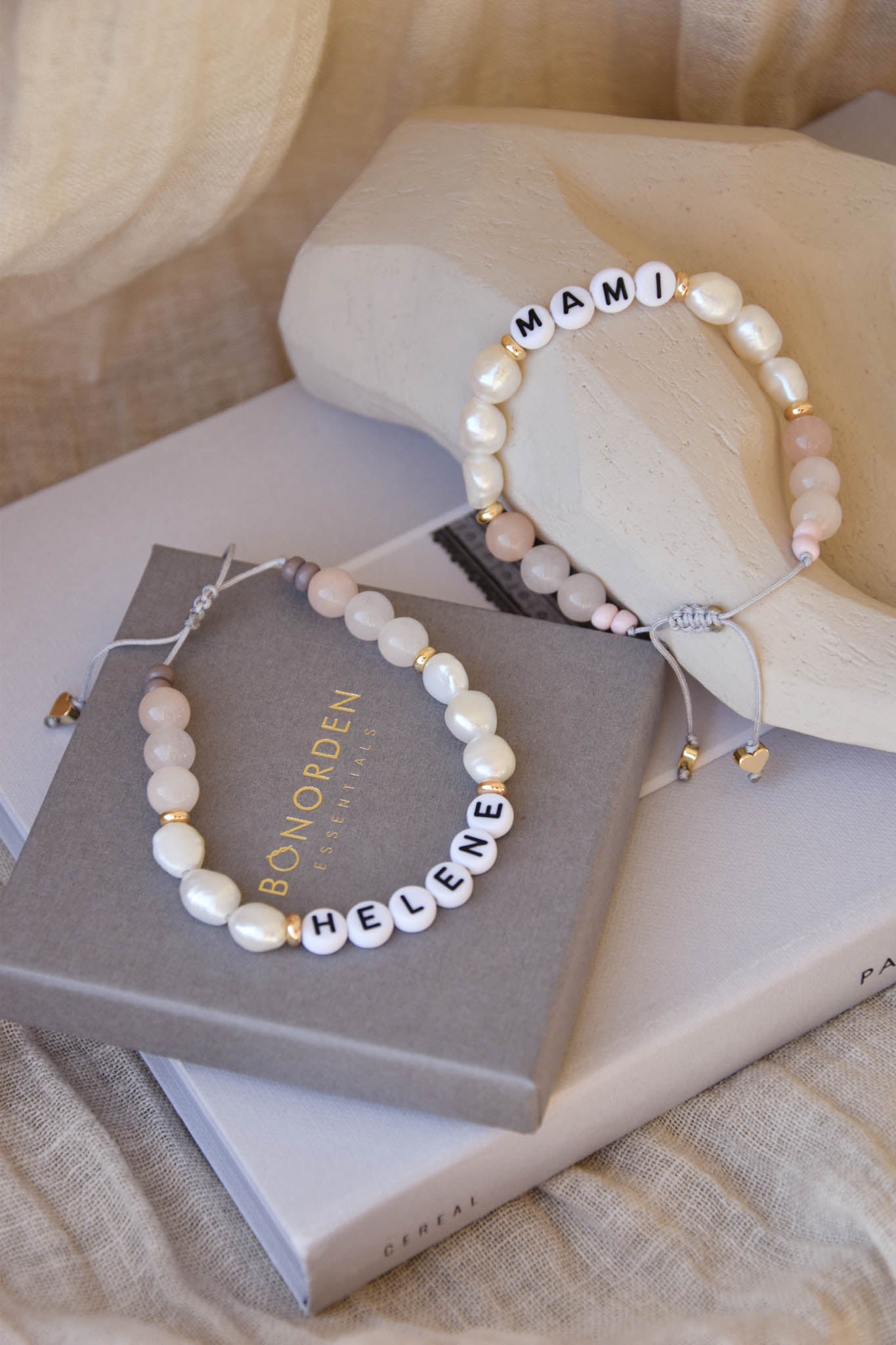 Bonorden Essentials - (Duft-) Armband "Freshwater Pearls & Natural Stone Bracelet" | MOM - Leja Concept Store