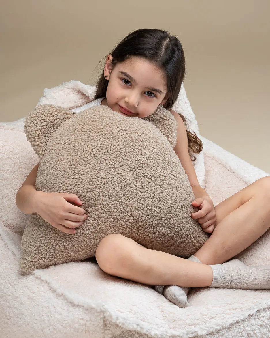 Wigiwama - Kissen "Bear Cushion" | biscuit