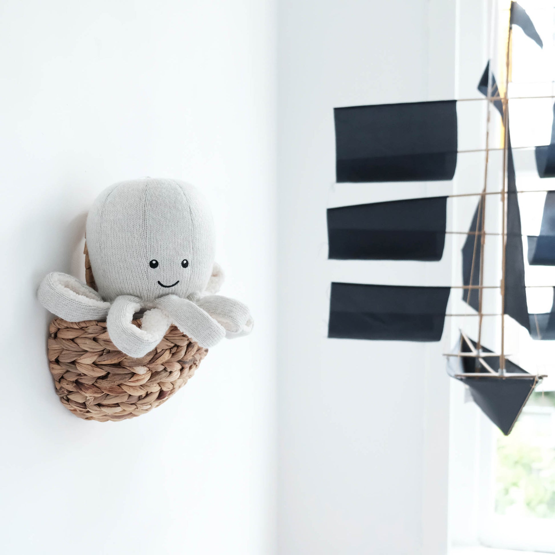 Flow Amsterdam - Kuscheltier mit Spieluhr "Olly Heartbeat Comforter" | off-white - Leja Concept Store