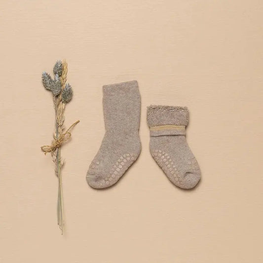 GoBabyGo - Antirutsch-Socken "Non-Slip Socks" | sand GoBabyGo