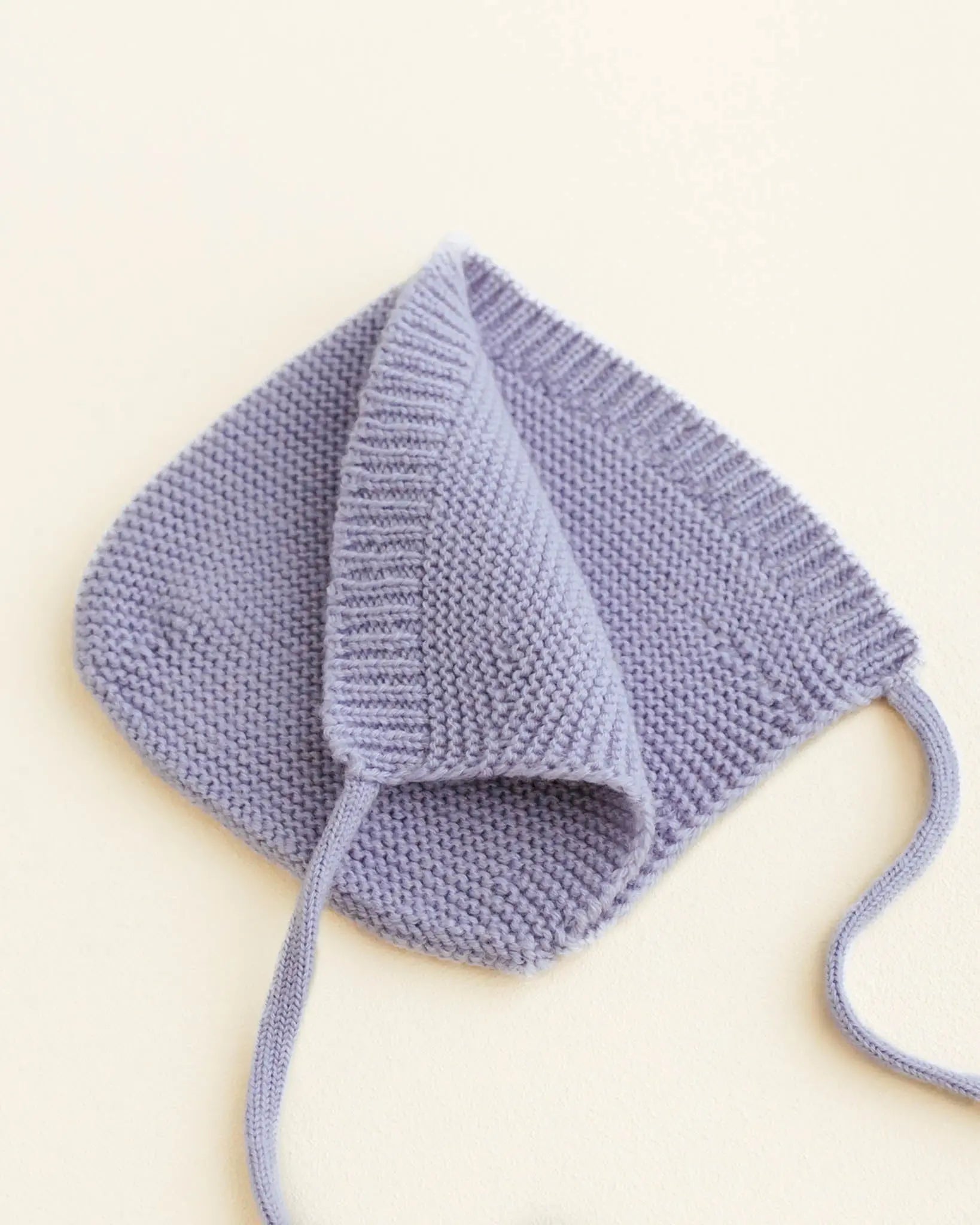 Hvid - Mütze für Neugeborene "Bonnet Dolly | Newborn" | lilac Hvid