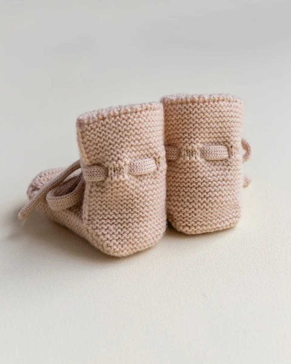 Hvid - Strickschühchen "Booties" | apricot Hvid