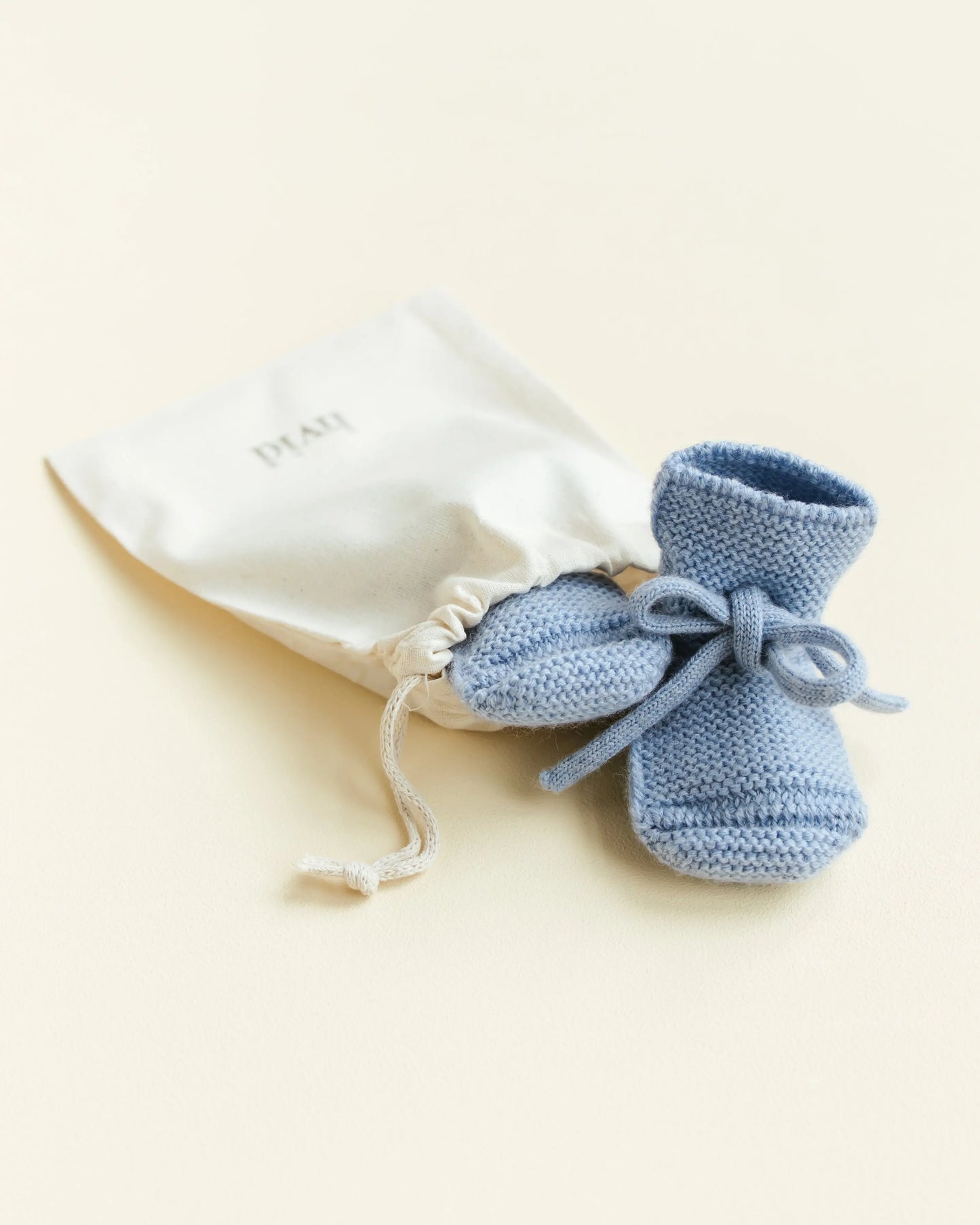 Hvid - Strickschühchen "Booties" | light blue Hvid