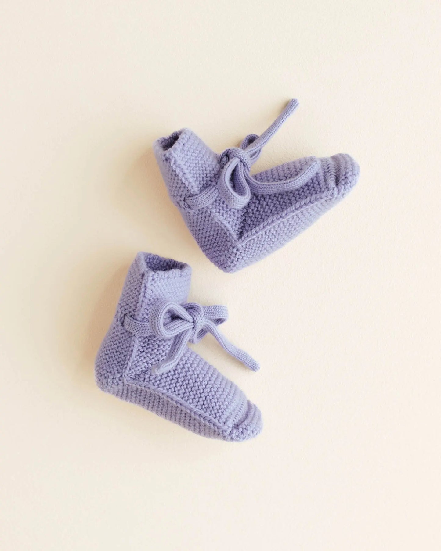 Hvid - Strickschühchen "Booties" | lilac Hvid