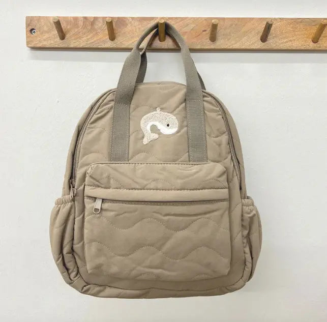 Nanami - Kinderrucksack Wal "Whale" | wave earth / taupe Nanami