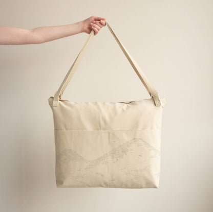 Nanami - (diaper) bag "Lifestyle Bag - Cotton/Nylon" | Mountain print