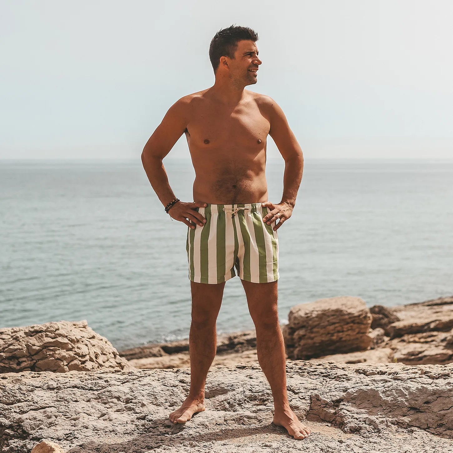 Salted Stories - Herren-Badeshorts "Wide Stripe " | iguana