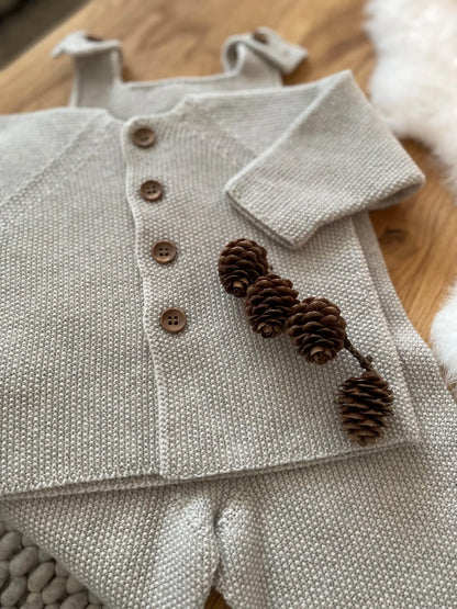 Strickgut - Babyjacke in Reiskornoptik aus Merinowolle | stein Strickgut