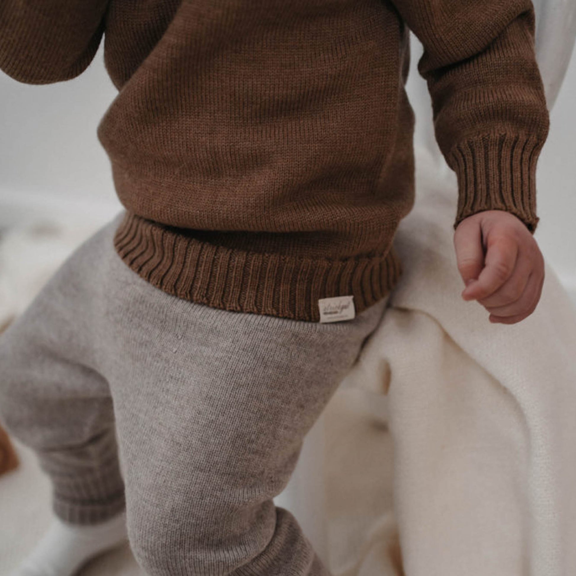 Strickgut - Babyhose zum Mitwachsen aus Merinowolle | beige - Leja Concept Store