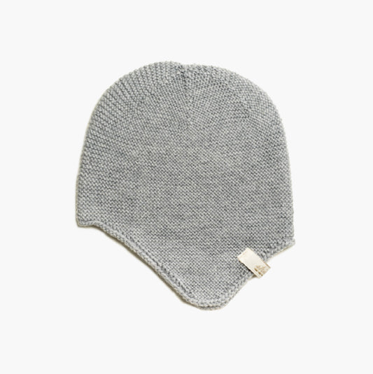 Strickgut - Babymütze mit Ohrenklappen | grau - Leja Concept Store