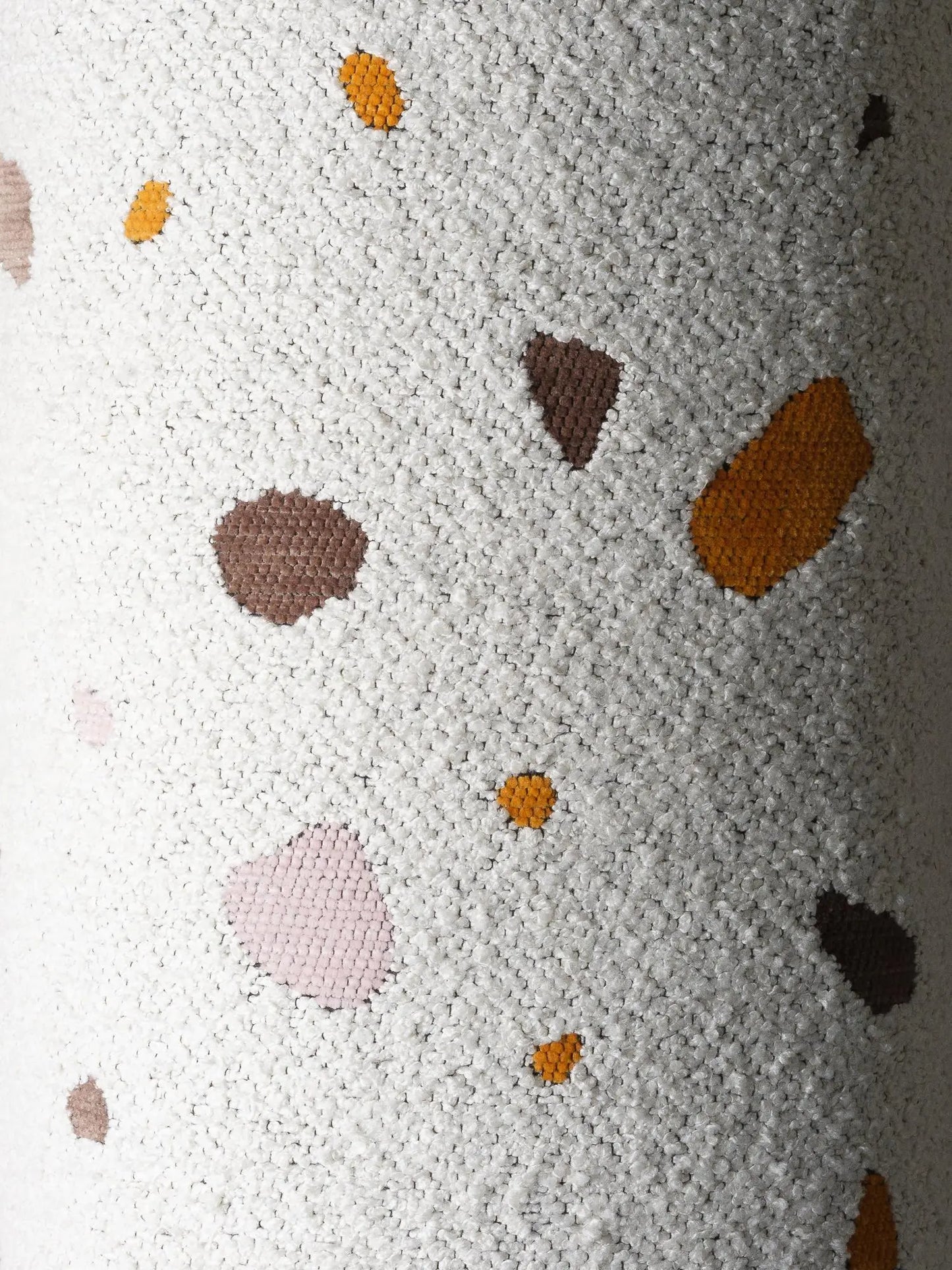 Wigiwama - Sitzpuff "Cloud Pouffe" | terrazzo-marble