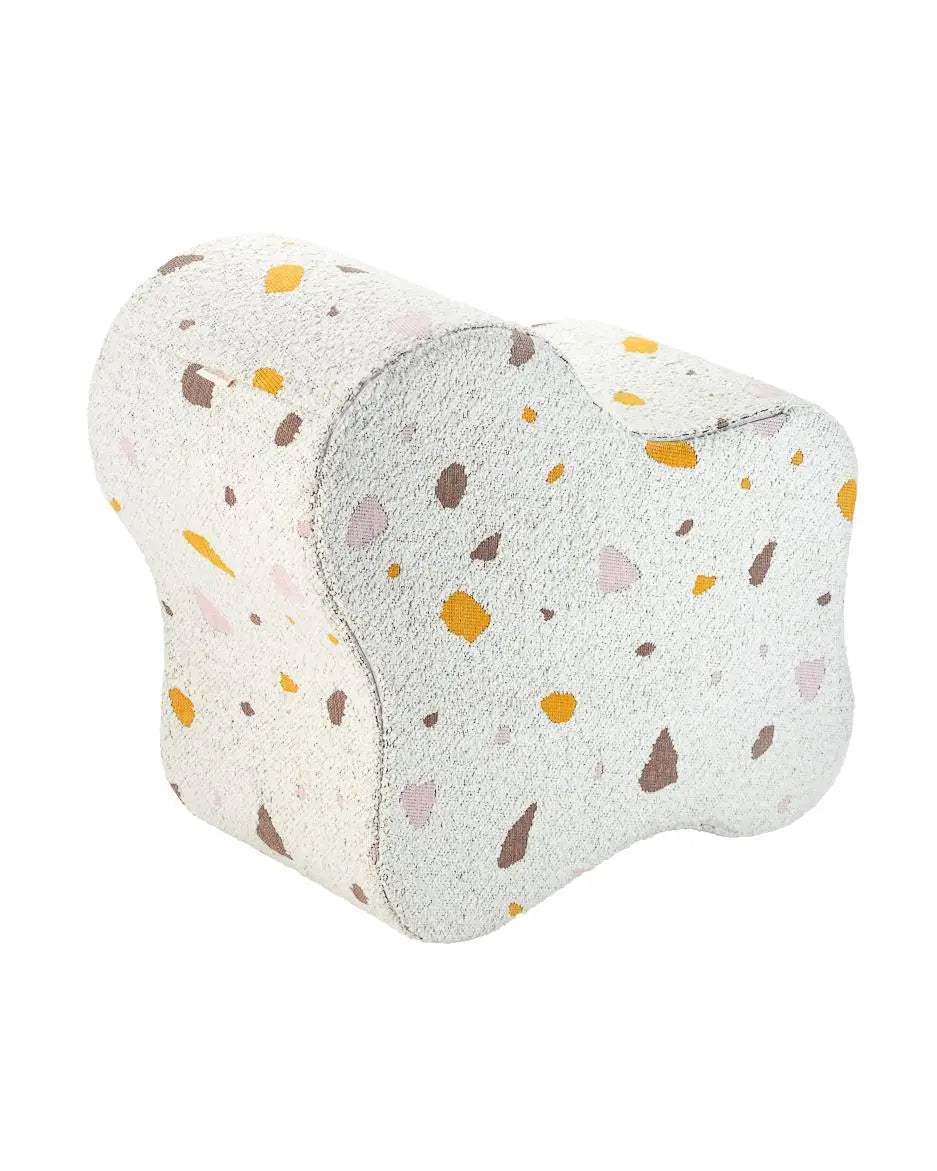 Wigiwama - Sitzpuff "Cloud Pouffe" | terrazzo-marble