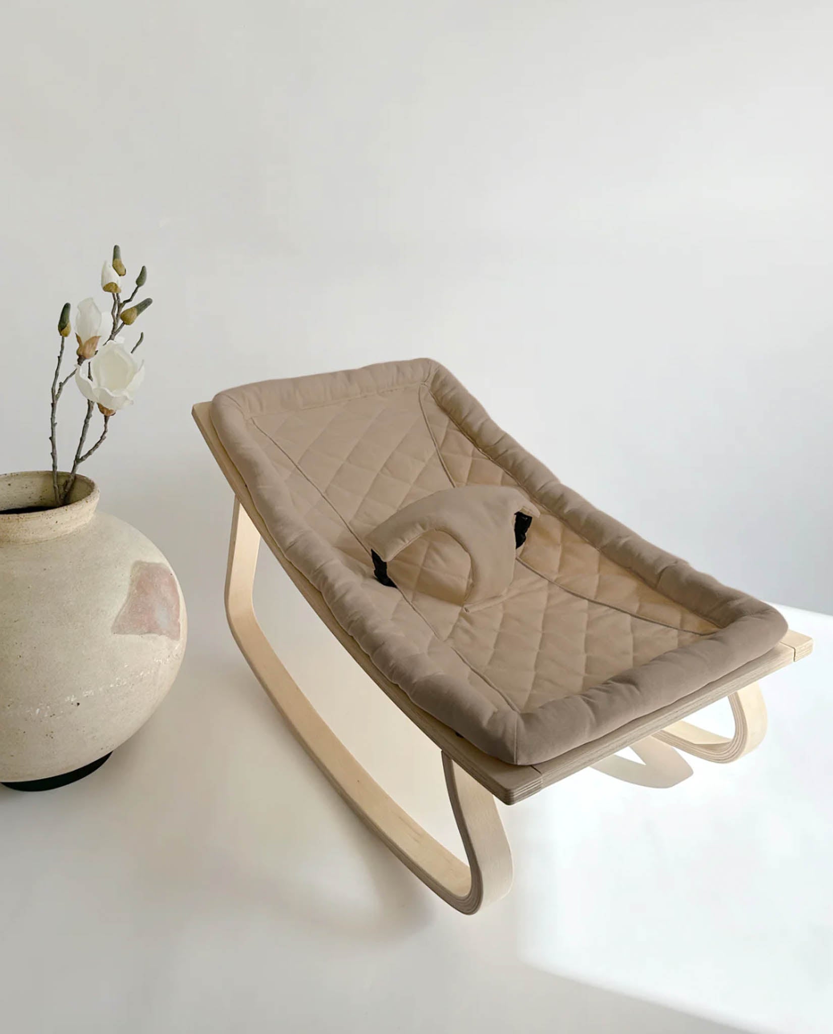 Unique Love - Babywippe | biscuit brown - Leja Concept Store
