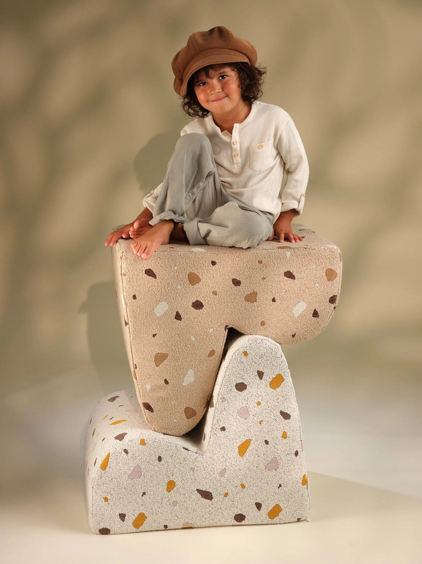 Wigiwama - Wolkenstuhl "Cloud Chair" | terrazzo-sand