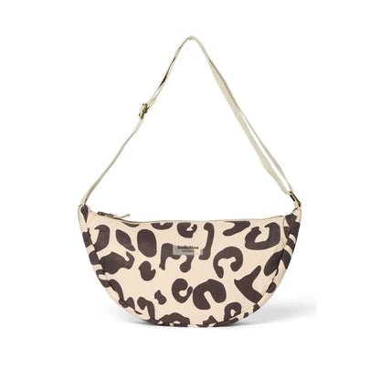 Studio Noos - Tasche "Holy Cow Puffy Adult Fanny Pack" | schwarz / beige Studio Noos